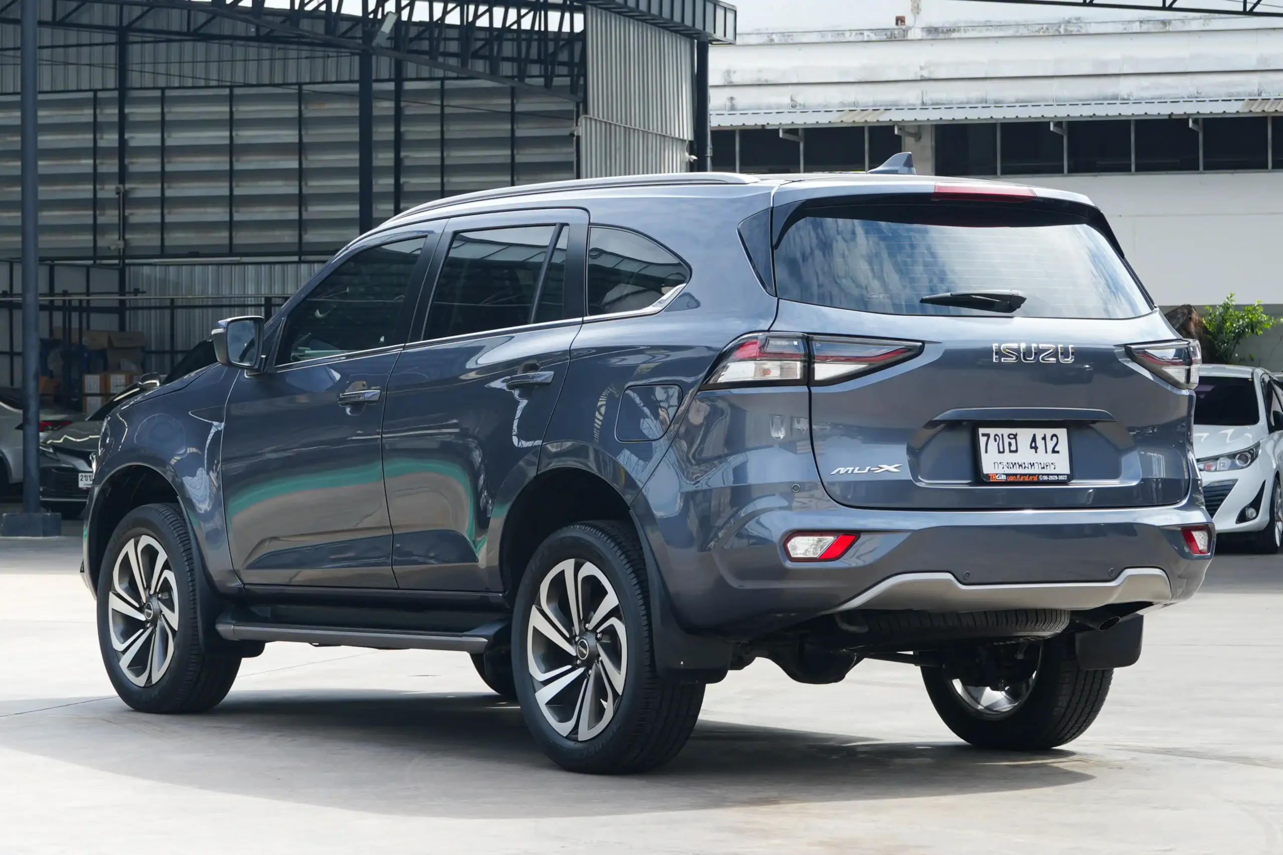 2021 Isuzu MU-X 1.9 (ปี 20-26) Ultimate SUV #7ขฮ-412 - Image 5