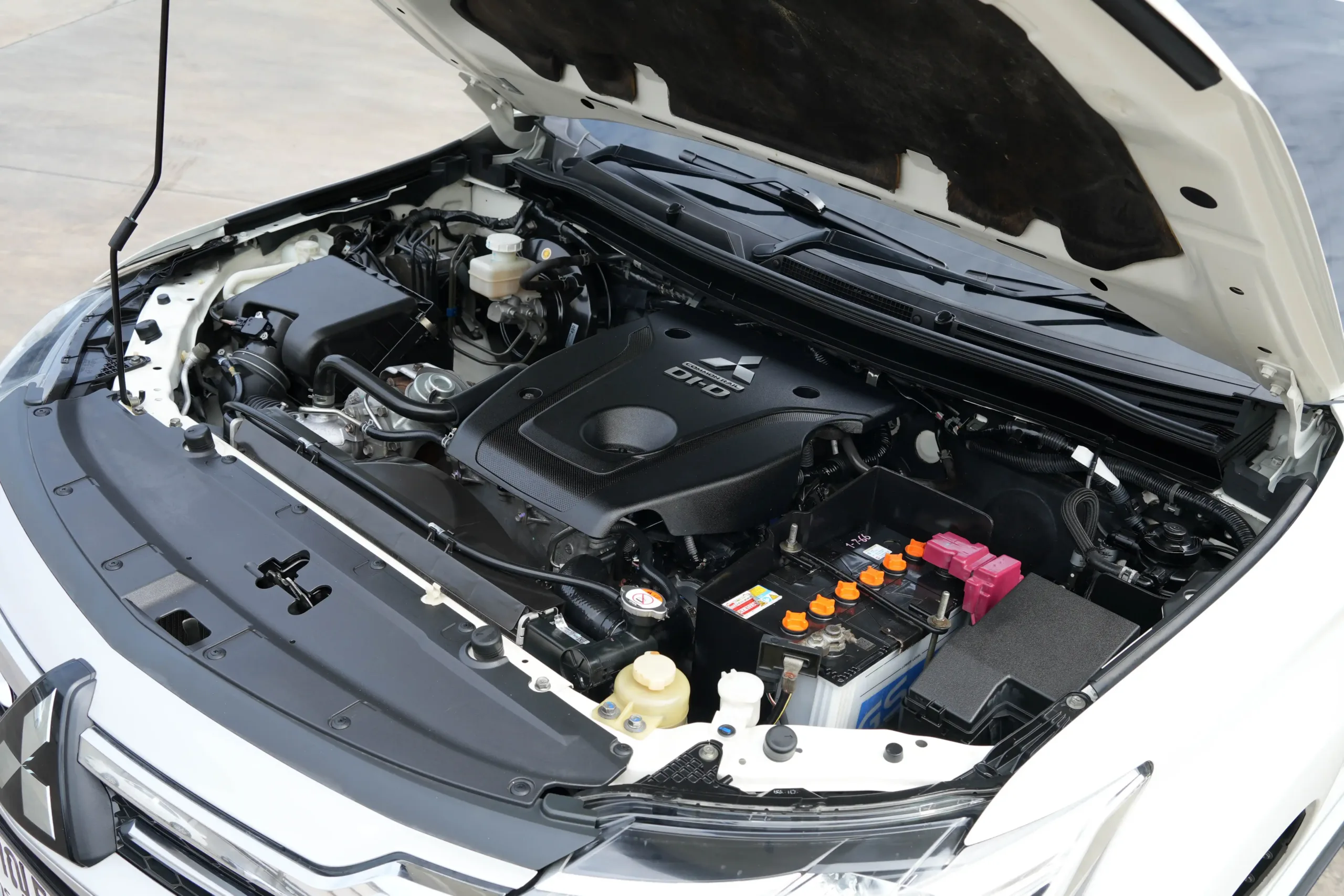 2016 Mitsubishi PAJERO SPORT 2.4 (ปี 15-18) GT SUV #5กญ-5965 - Image 22