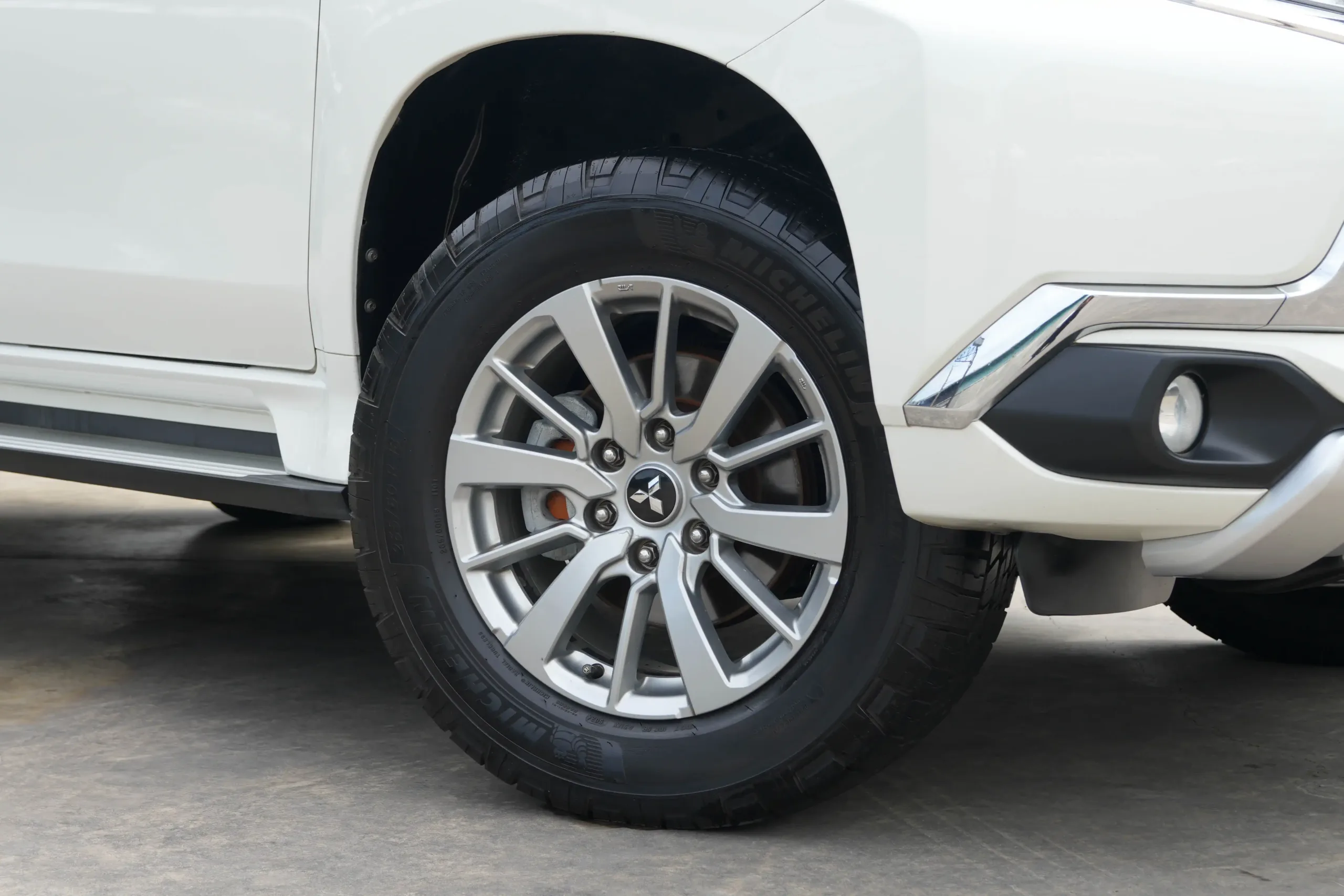 2016 Mitsubishi PAJERO SPORT 2.4 (ปี 15-18) GT SUV #5กญ-5965 - Image 10