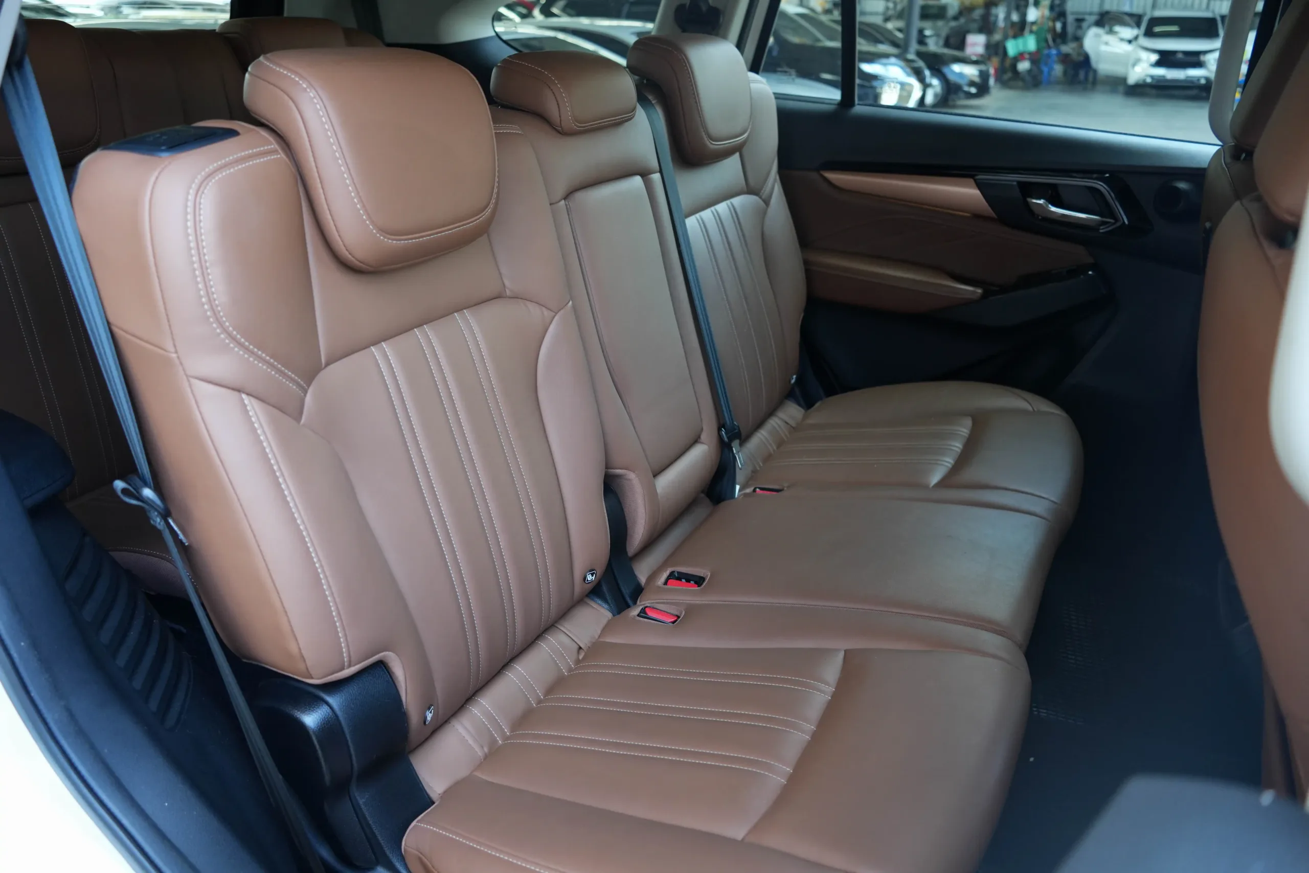 2022 Isuzu MU-X 3.0 (ปี 20-26) Ultimate 4WD SUV #7ขษ-5083 - Image 17