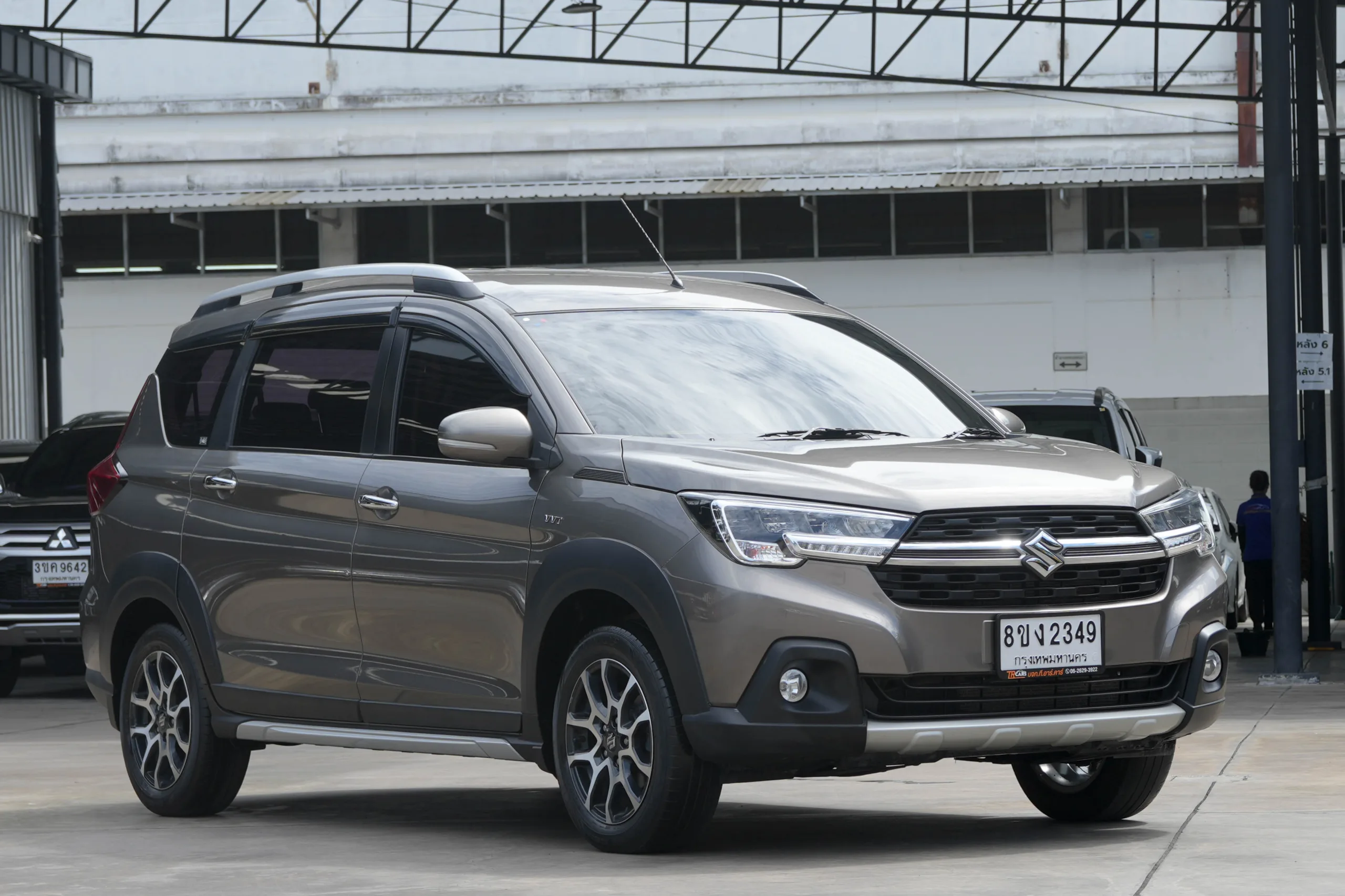2022 Suzuki XL7 1.5 (ปี 20-26) GLX Wagon #8ขง-2349 - Image 2