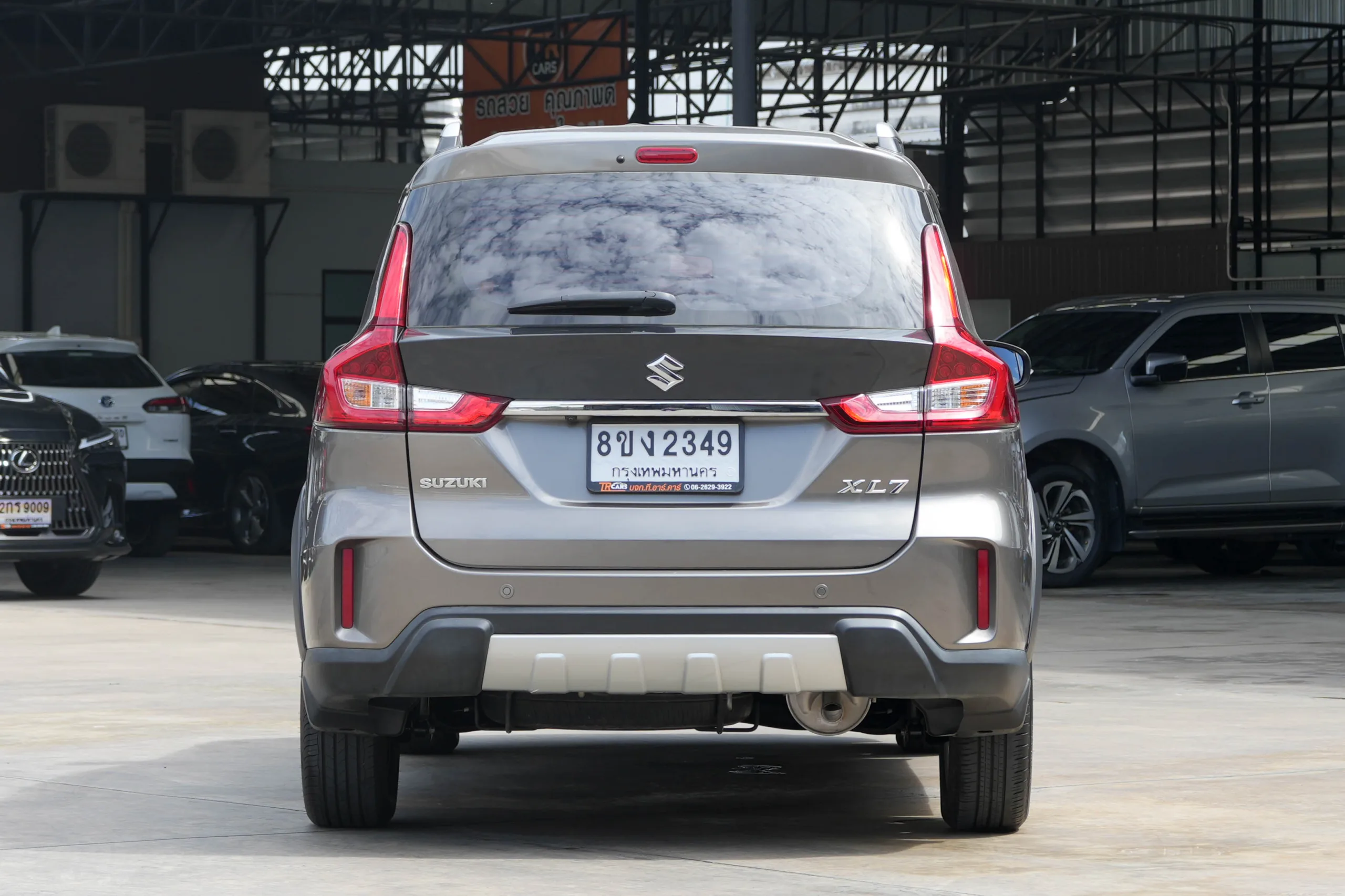2022 Suzuki XL7 1.5 (ปี 20-26) GLX Wagon #8ขง-2349 - Image 9