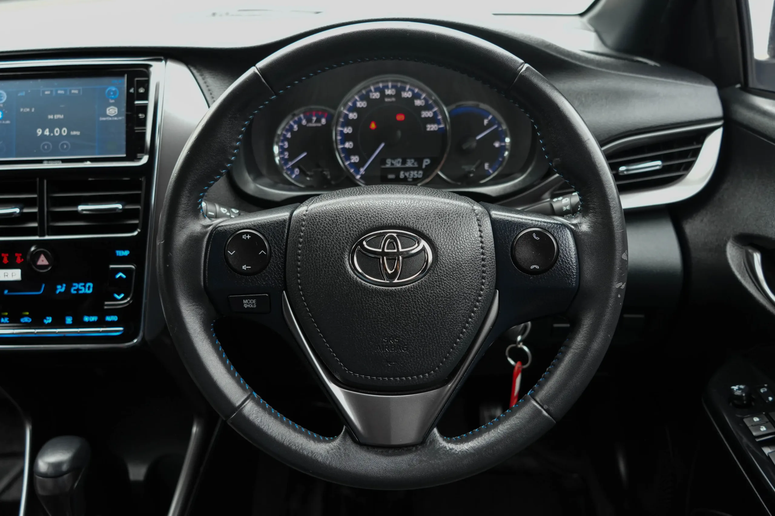 2022 Toyota YARIS 1.2 (ปี 17-25) Sport Hatchback - Image 16