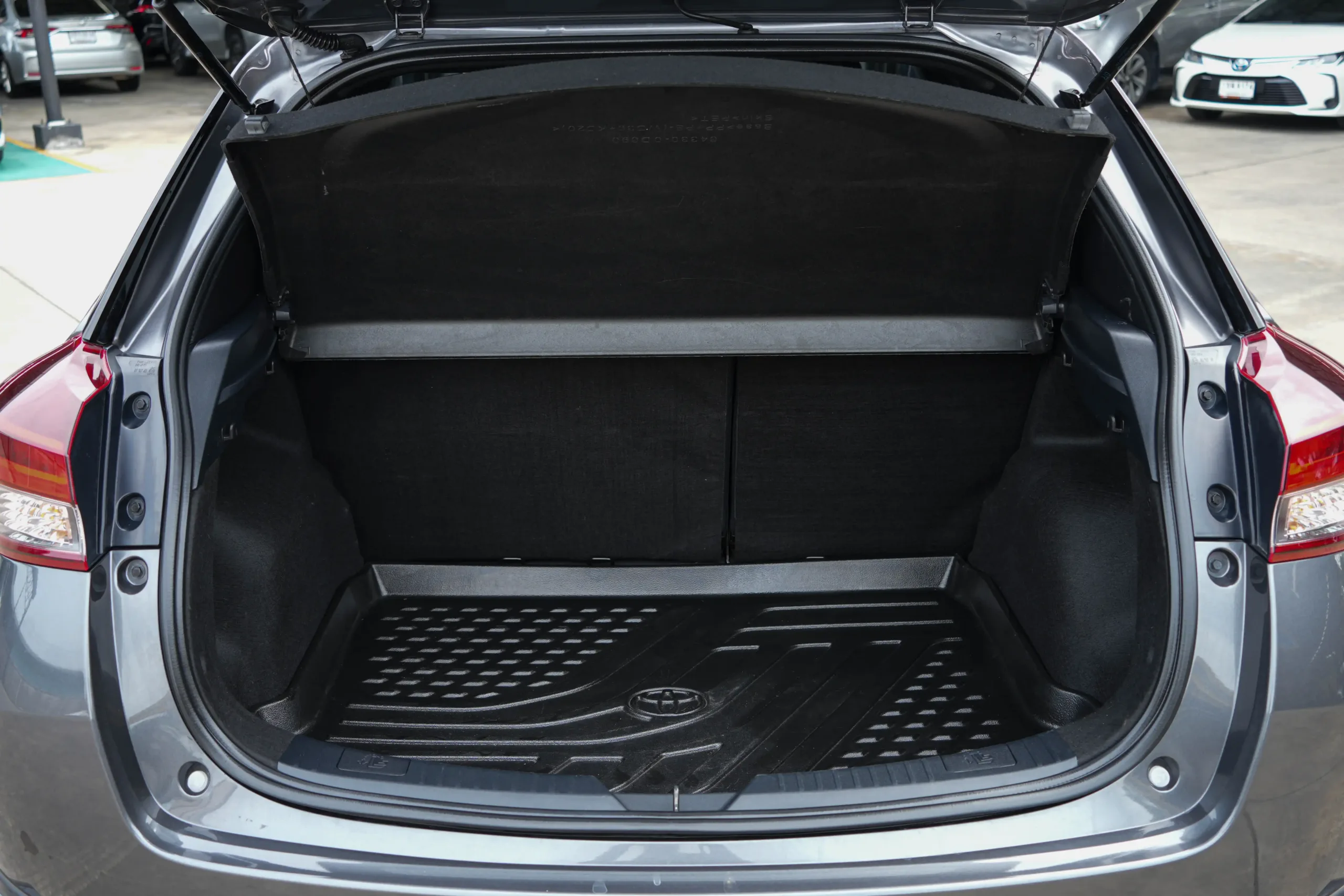 2022 Toyota YARIS 1.2 (ปี 17-25) Sport Hatchback - Image 29