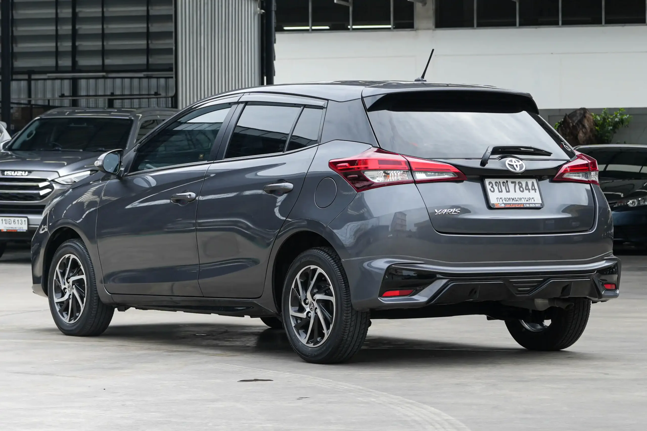 2022 Toyota YARIS 1.2 (ปี 17-25) Sport Hatchback - Image 6