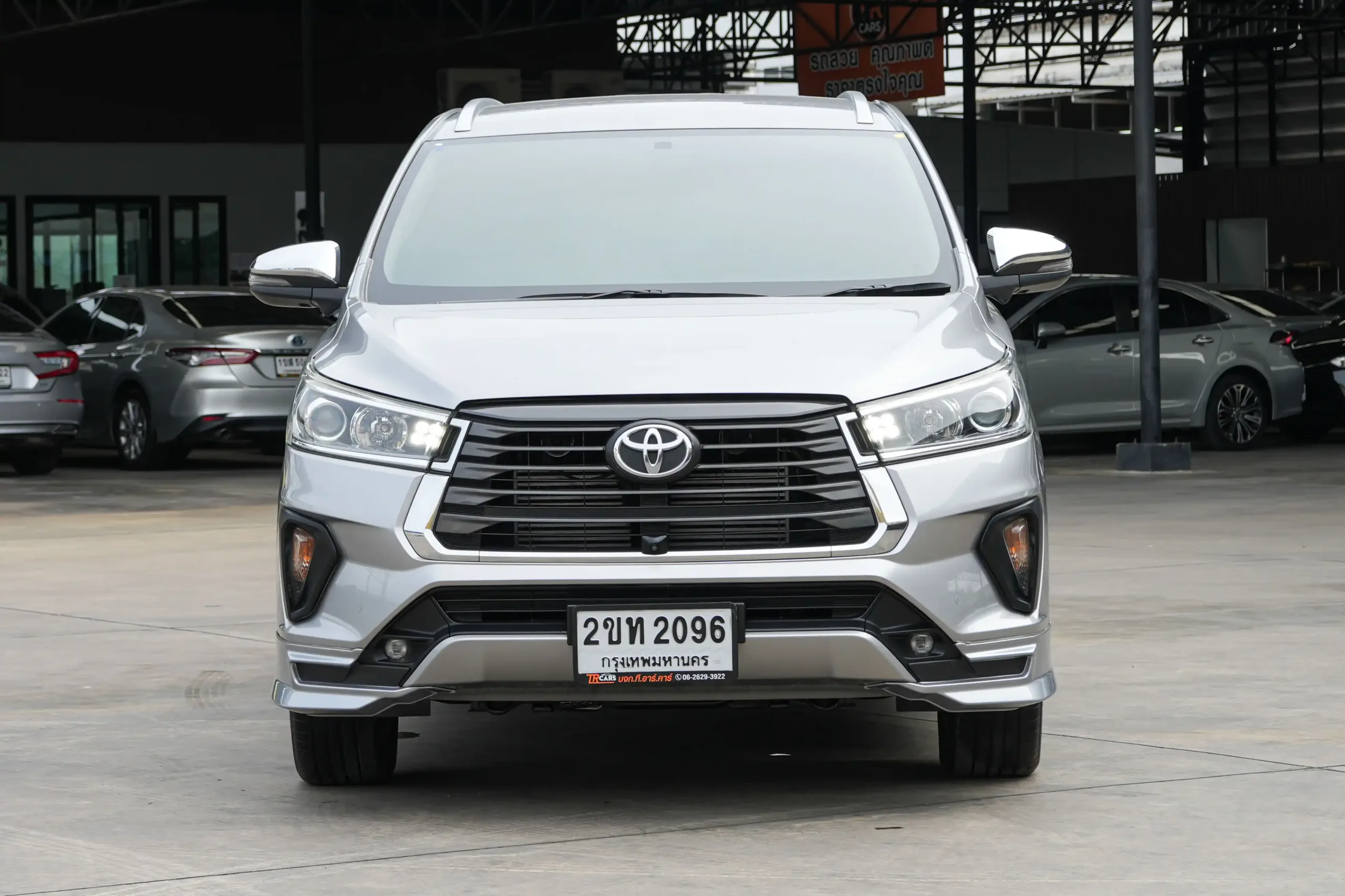 2022 Toyota INNOVA 2.8 (ปี 16-22) Crysta Premium Wagon #2ขท2096 - Image 3