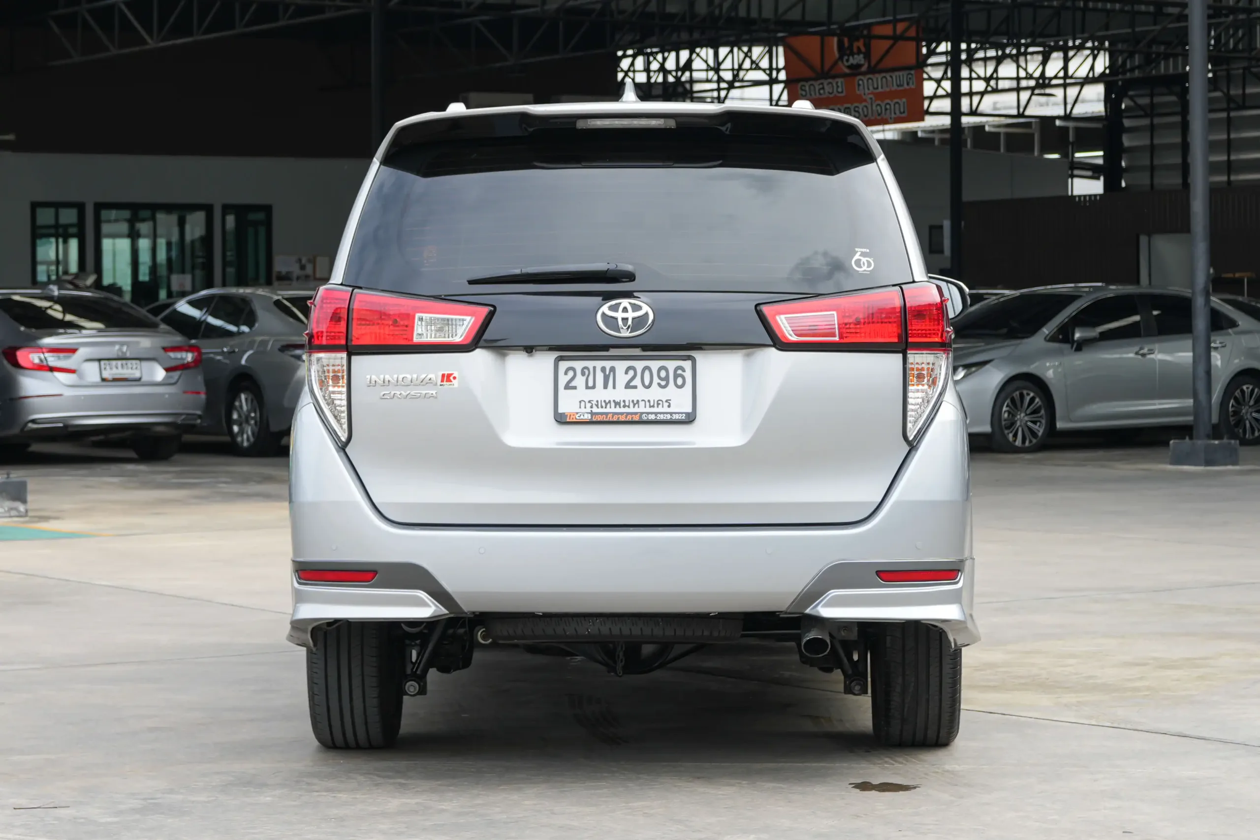 2022 Toyota INNOVA 2.8 (ปี 16-22) Crysta Premium Wagon #2ขท2096 - Image 5