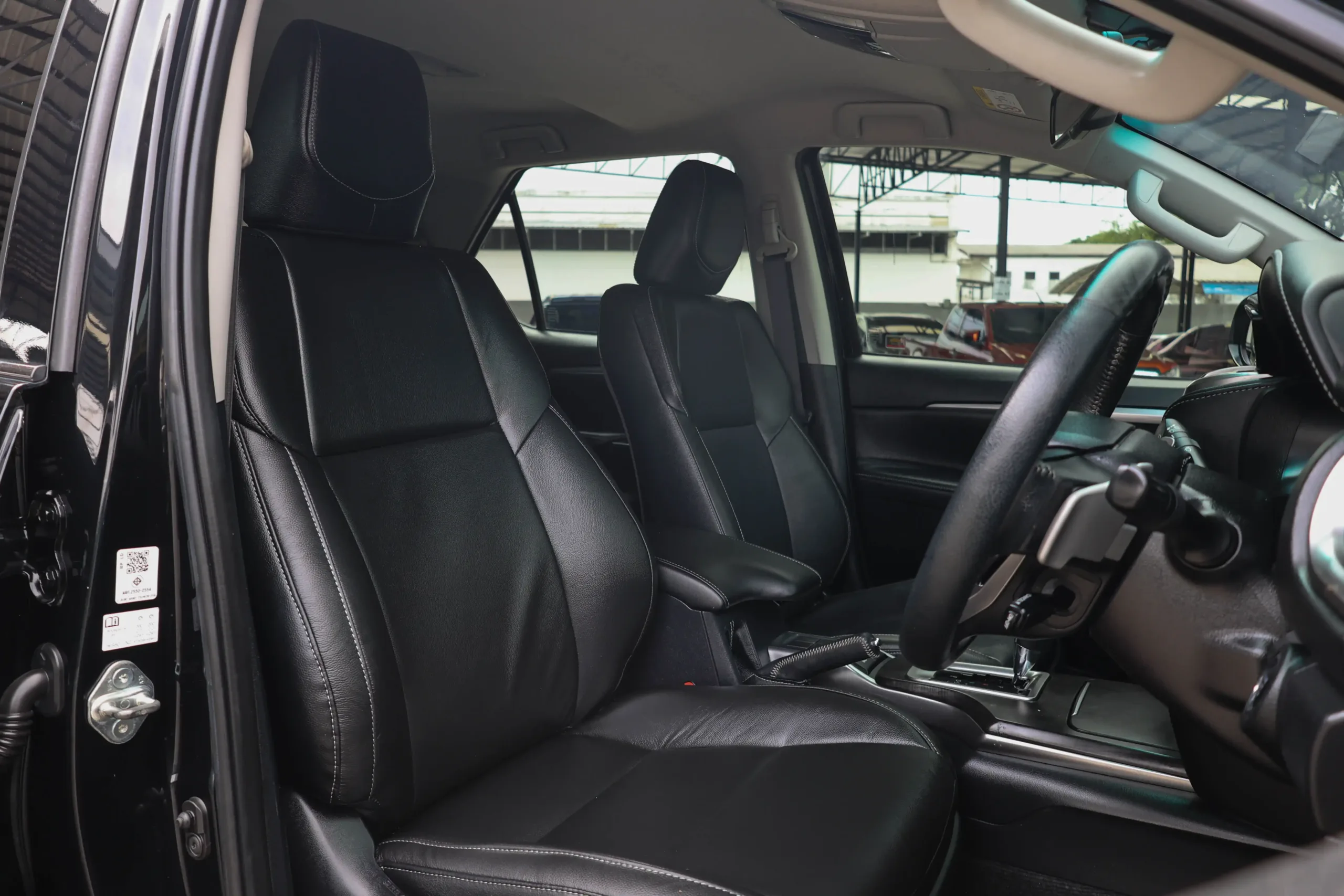 2021 Toyota FORTUNER 2.4 (ปี 15-25) V SUV #2ขช-2608 - Image 22
