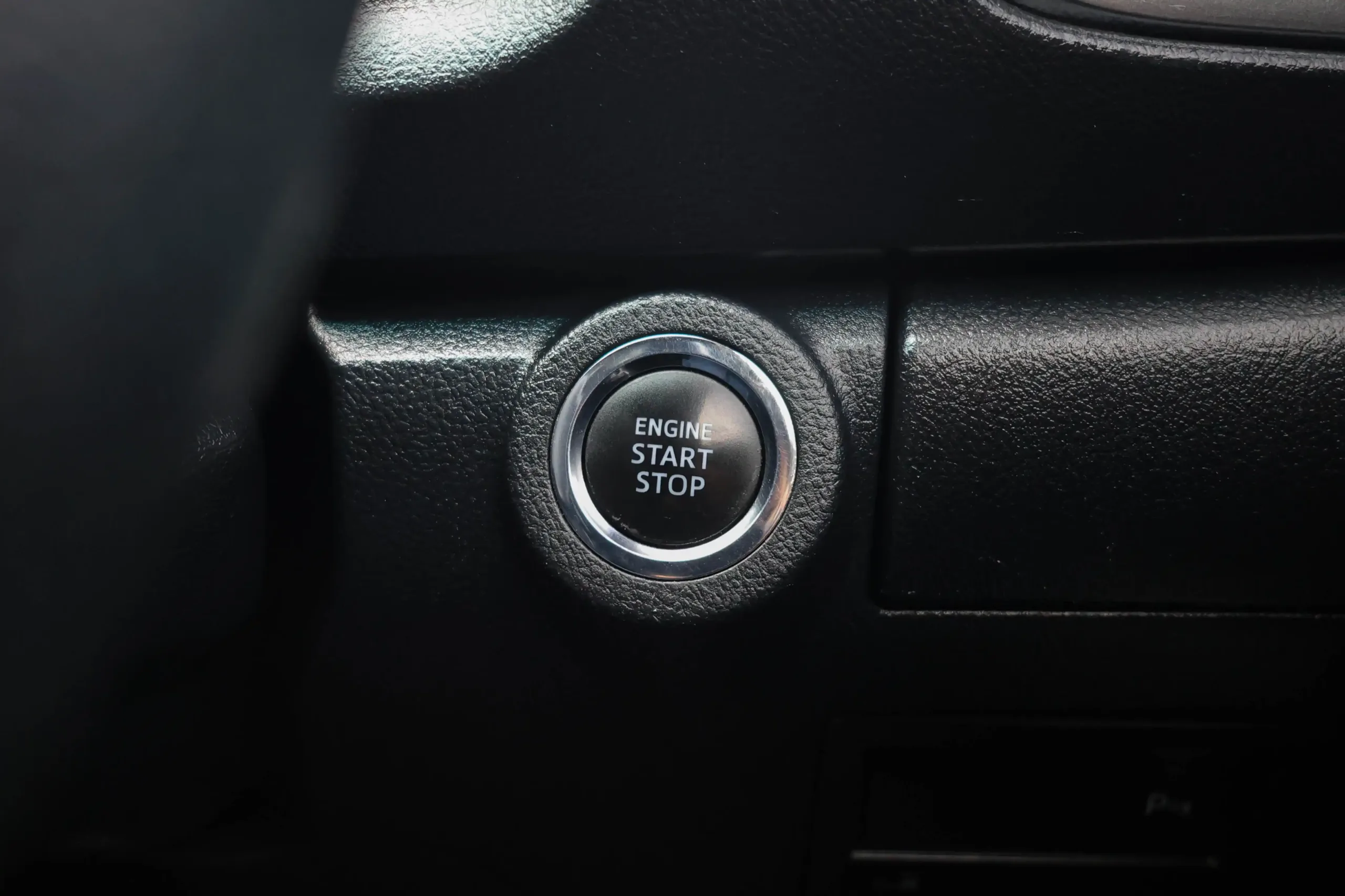 2021 Toyota FORTUNER 2.4 (ปี 15-25) V SUV #2ขช-2608 - Image 14