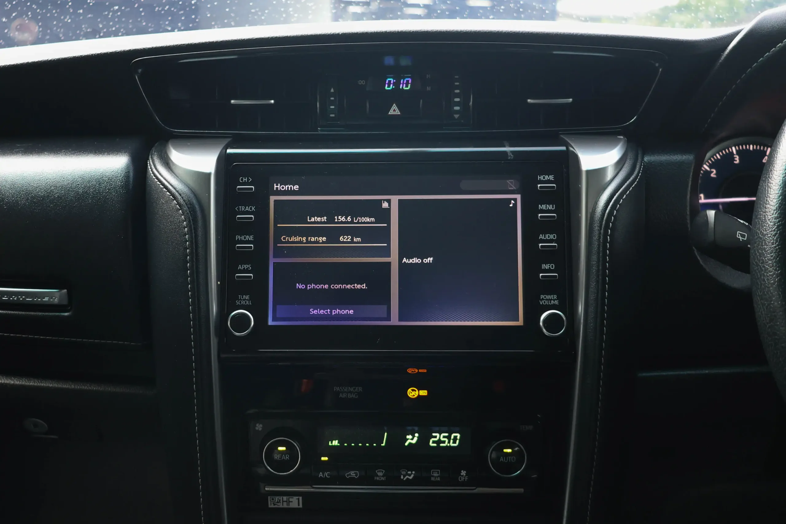 2021 Toyota FORTUNER 2.4 (ปี 15-25) V SUV #2ขช-2608 - Image 19