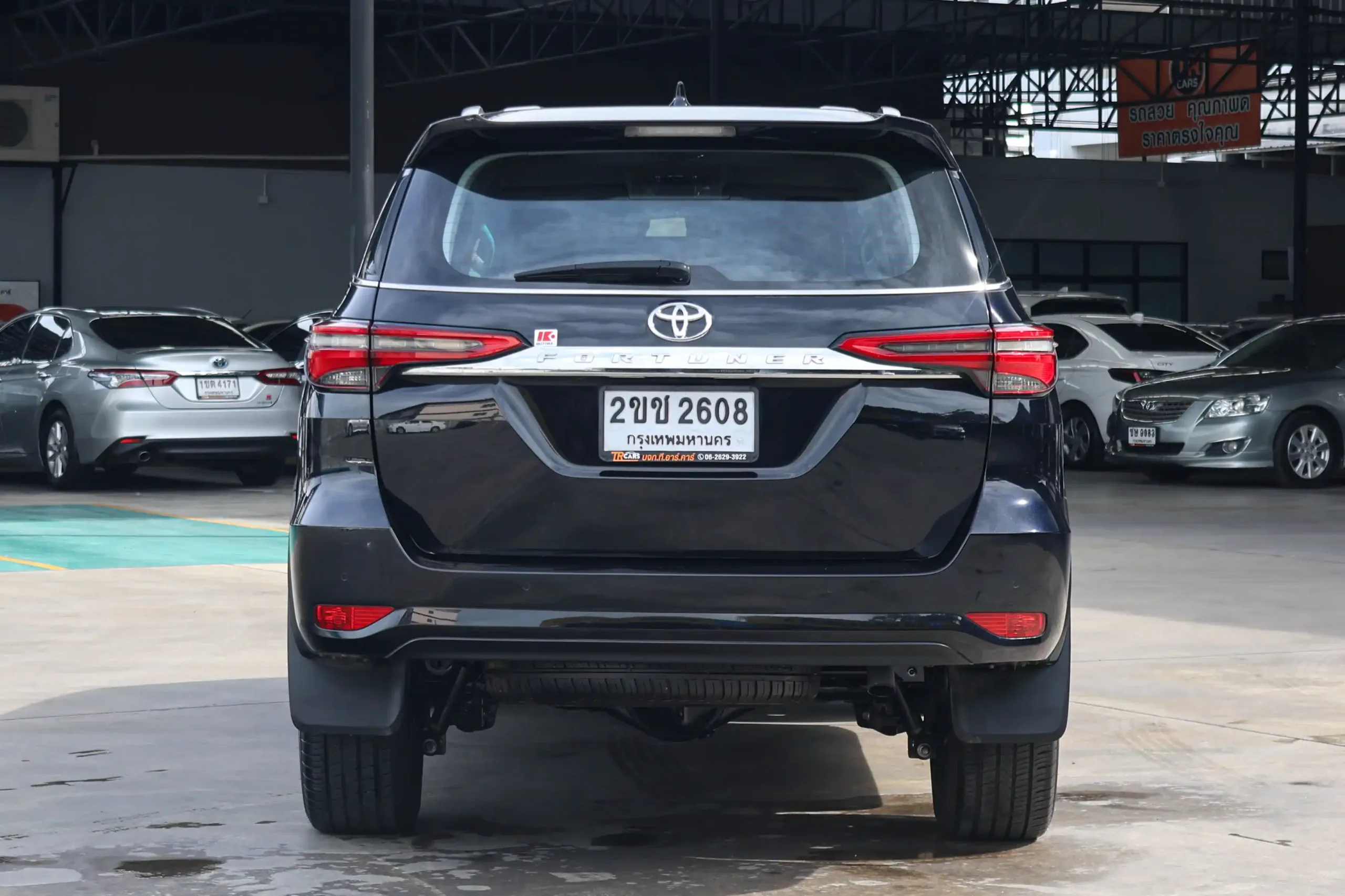 2021 Toyota FORTUNER 2.4 (ปี 15-25) V SUV #2ขช-2608 - Image 35
