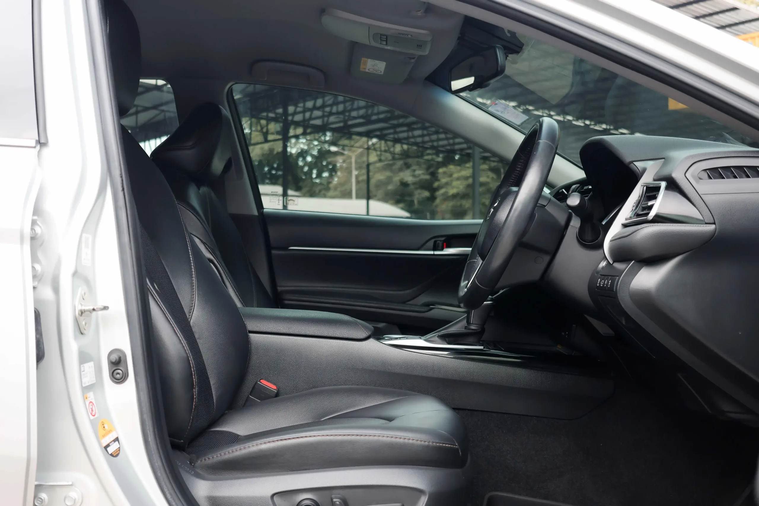 2021 Toyota CAMRY 2.0 (ปี 18-24) G Sedan - Image 25