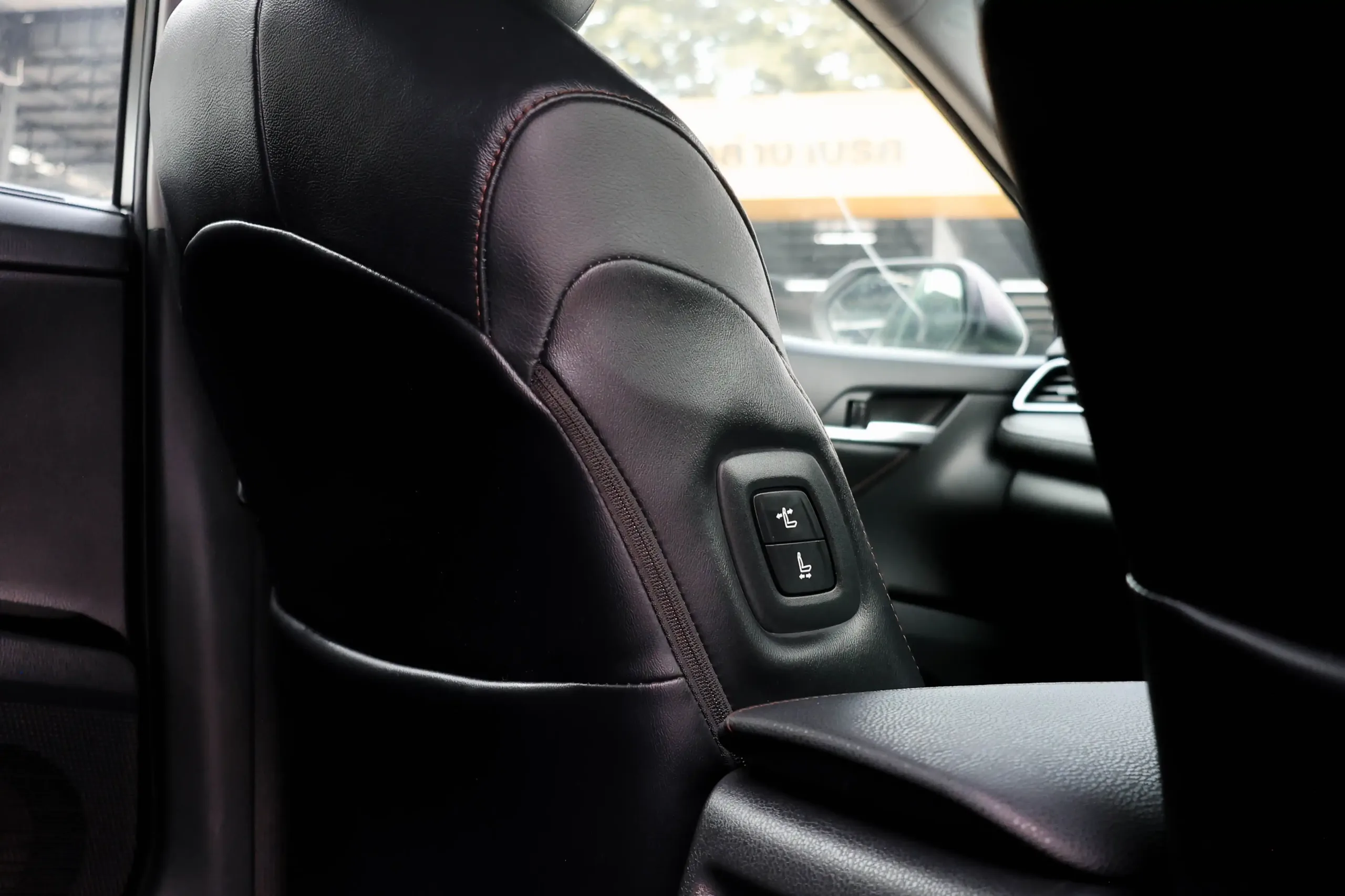2021 Toyota CAMRY 2.0 (ปี 18-24) G Sedan - Image 26
