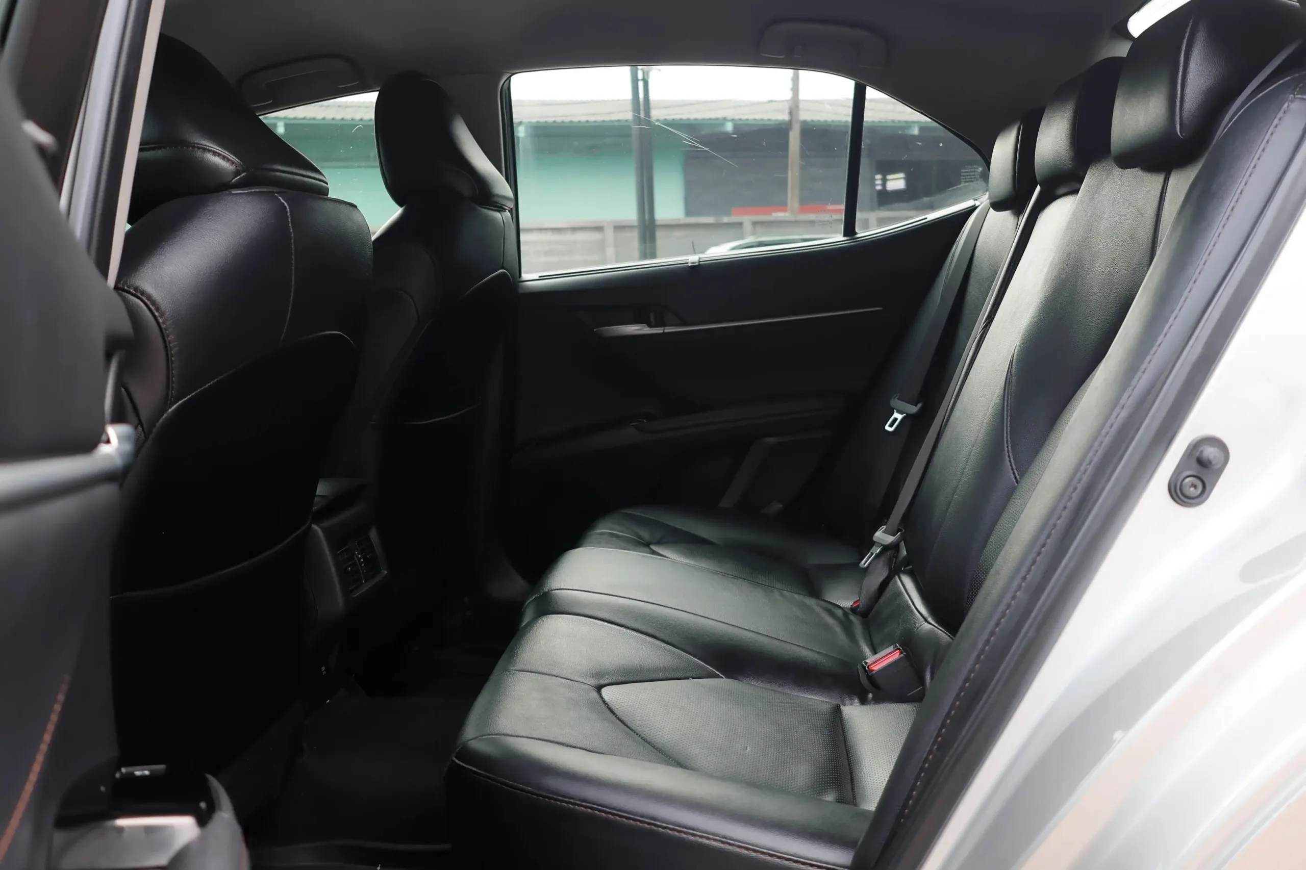 2021 Toyota CAMRY 2.0 (ปี 18-24) G Sedan - Image 23