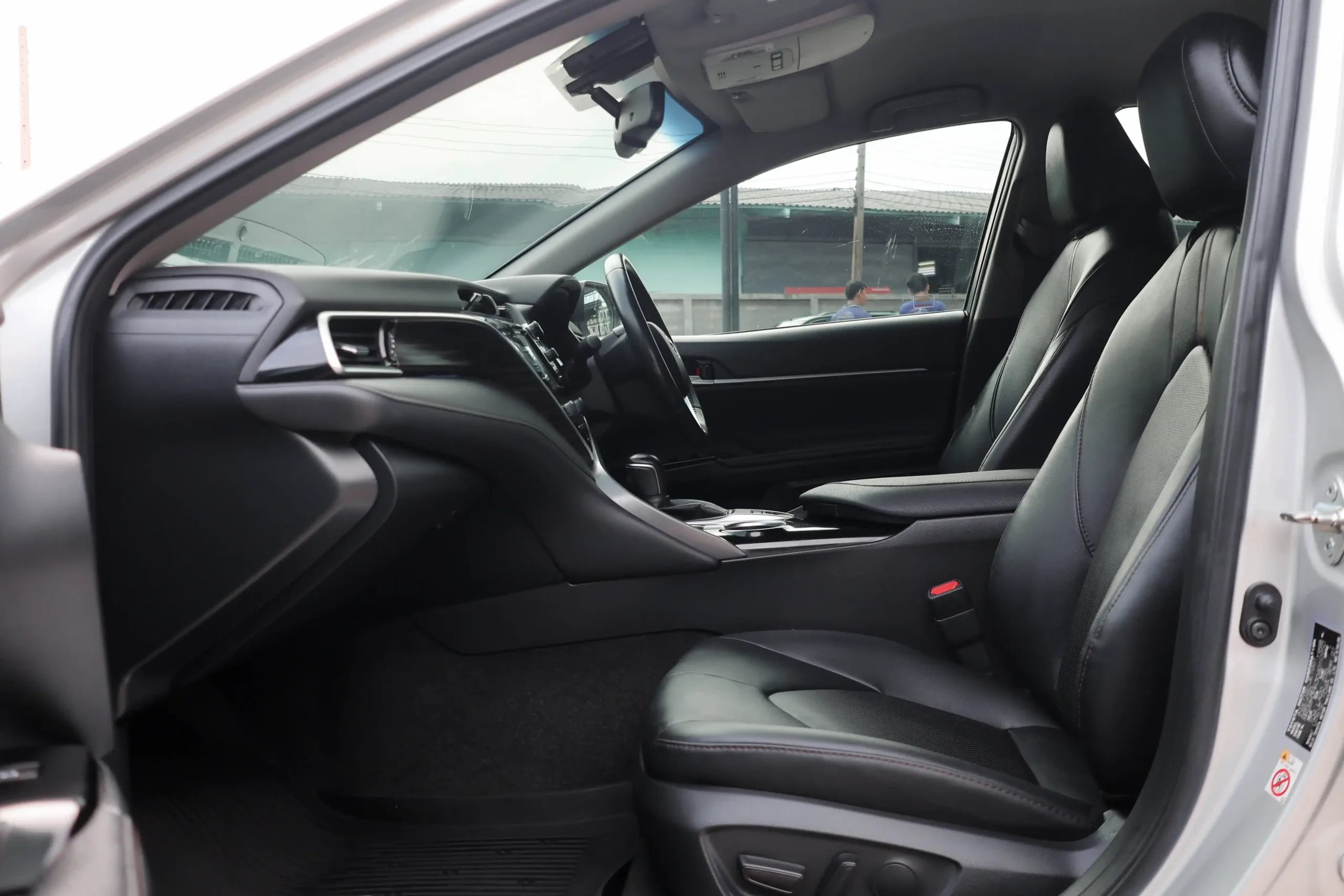 2021 Toyota CAMRY 2.0 (ปี 18-24) G Sedan - Image 22