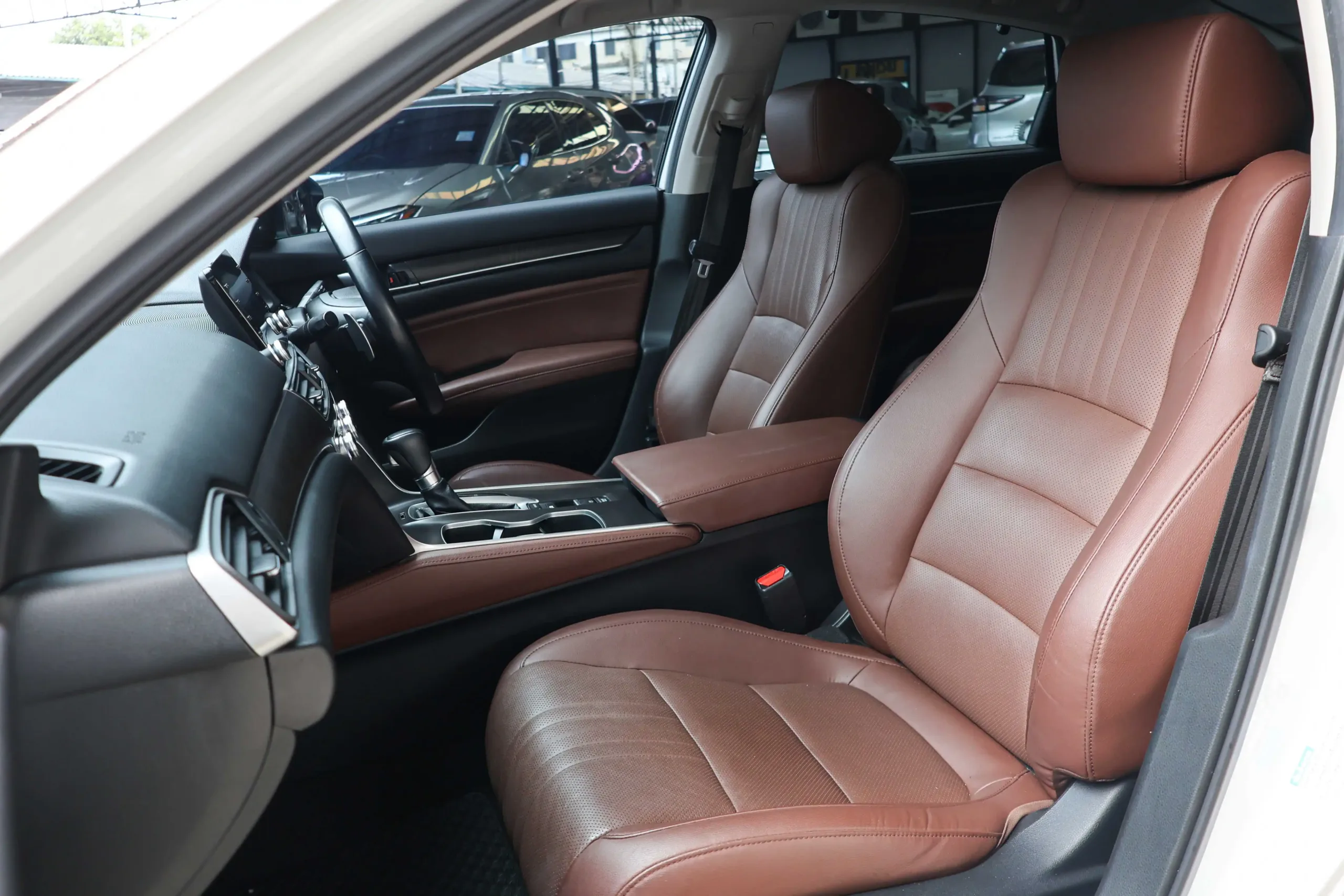 2022 Honda ACCORD 2.0 (ปี 19-23) e:HEV EL+ Sedan - Image 24
