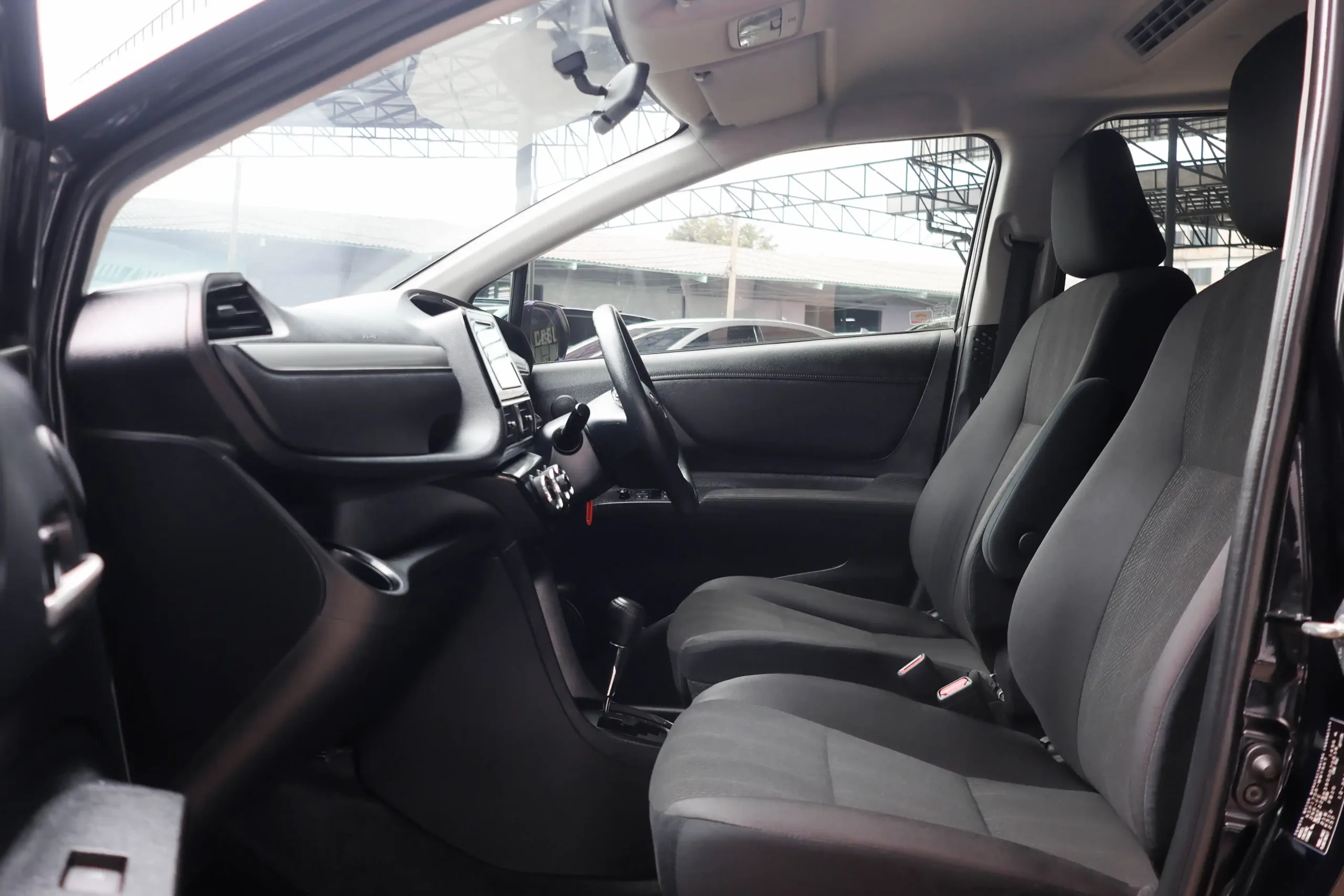 2021 Toyota SIENTA 1.5 (ปี 16-23) G Wagon - Image 15
