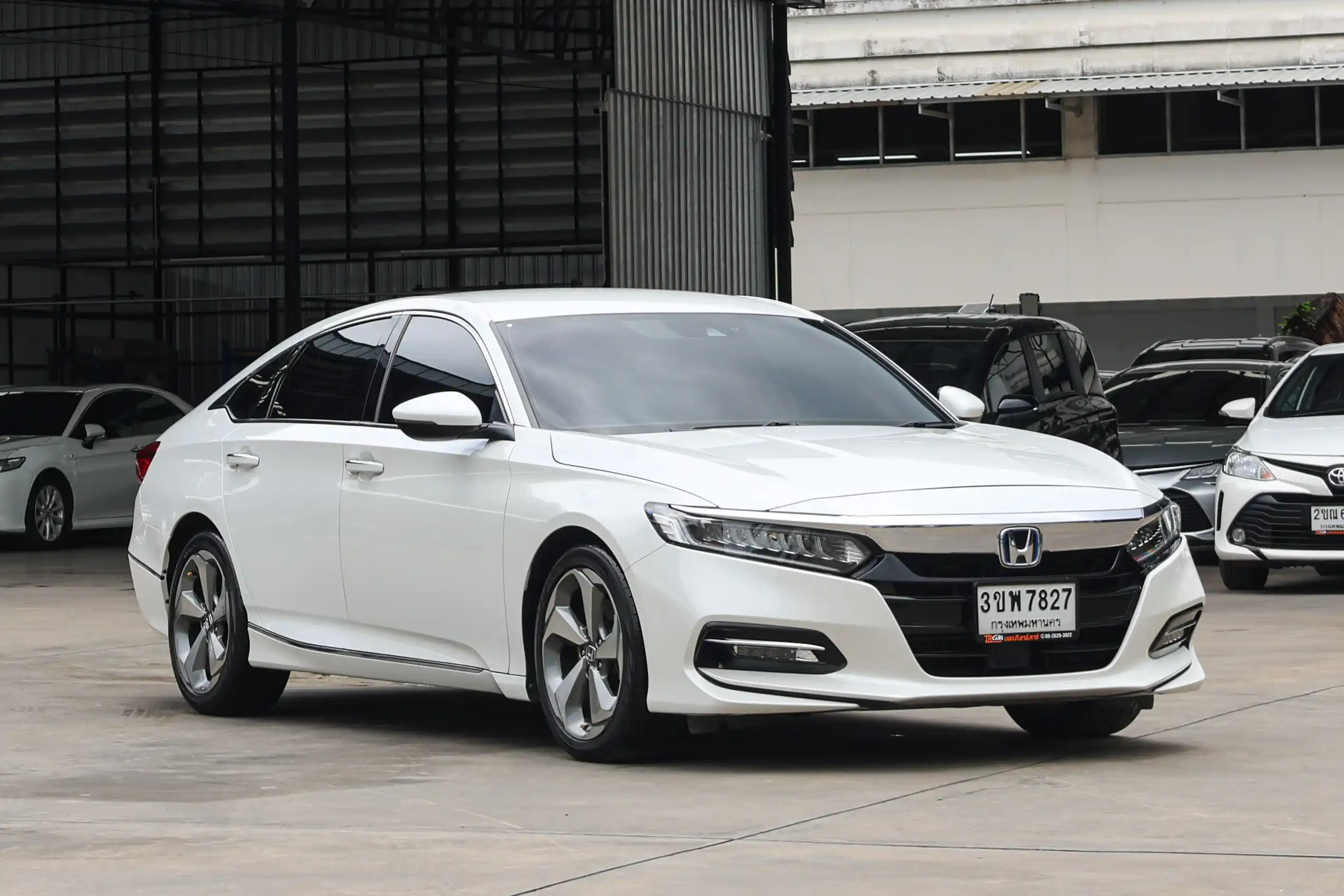 2022 Honda ACCORD 2.0 (ปี 19-23) e:HEV EL+ Sedan - Image 2
