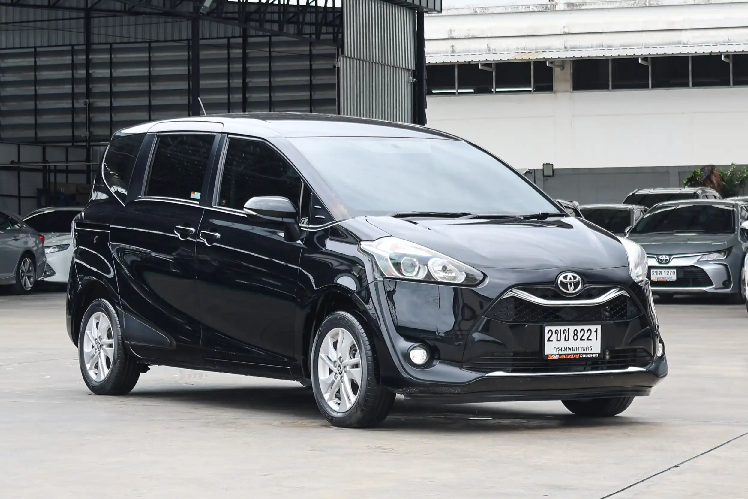 2021 Toyota SIENTA 1.5 (ปี 16-23) G Wagon - Image 2