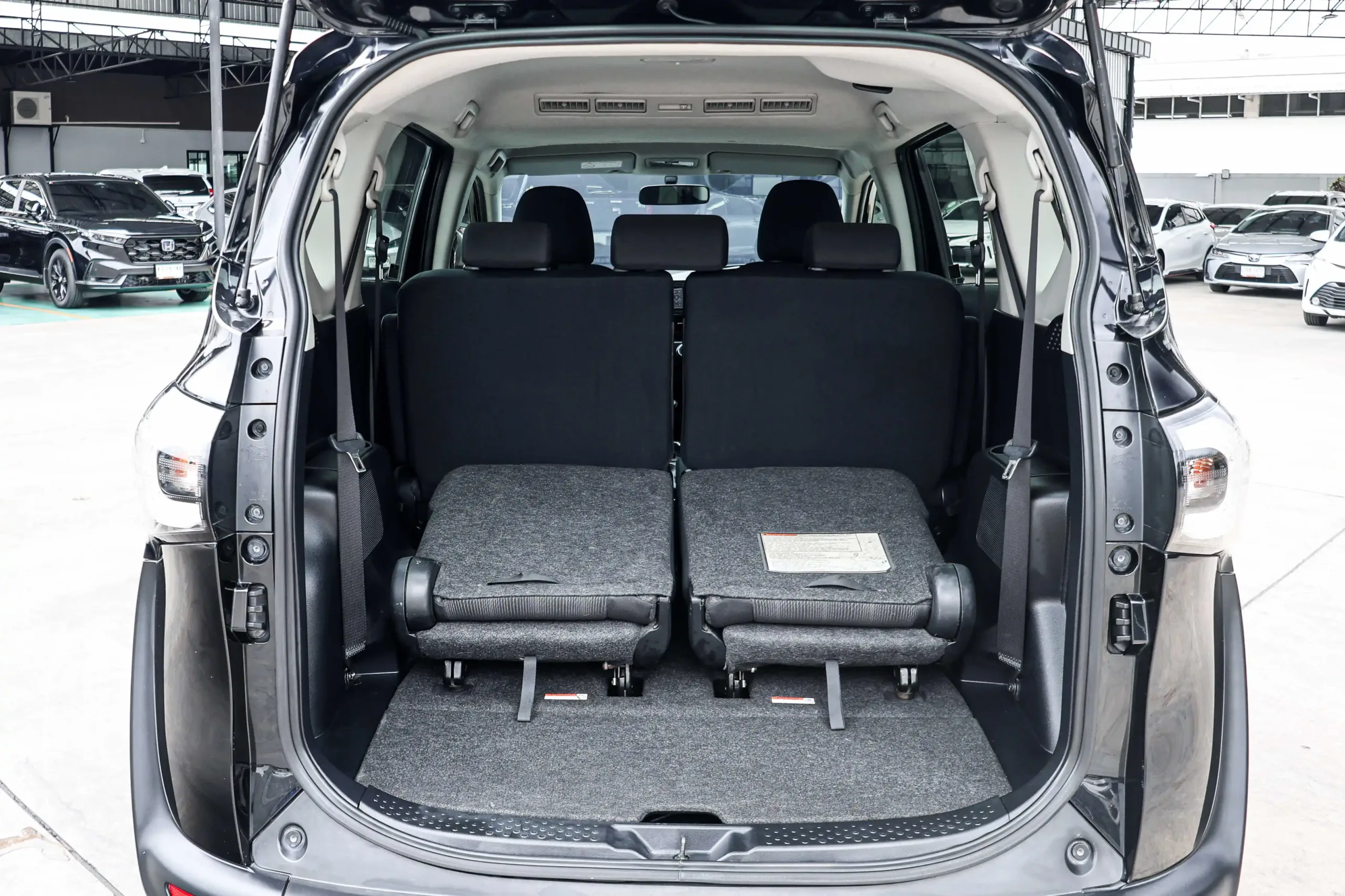 2021 Toyota SIENTA 1.5 (ปี 16-23) G Wagon - Image 28