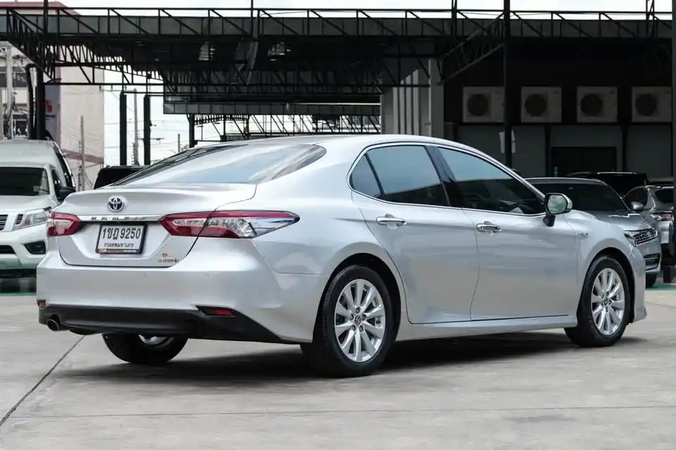 2020 Toyota CAMRY 2.5 (ปี 18-24) Hybrid Premium Sedan #1ขฎ-9250 - Image 6