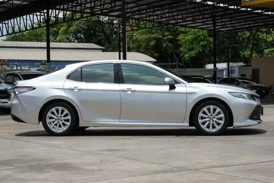 2020 Toyota CAMRY 2.5 (ปี 18-24) Hybrid Premium Sedan #1ขฎ-9250 - Image 7