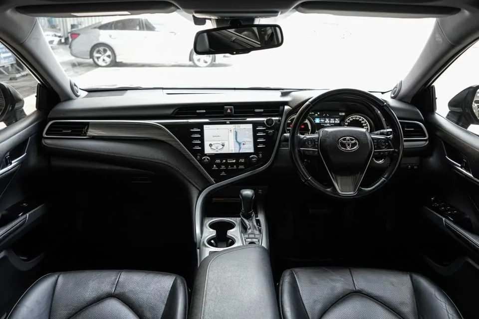 2020 Toyota CAMRY 2.5 (ปี 18-24) Hybrid Premium Sedan #1ขฎ-9250 - Image 8