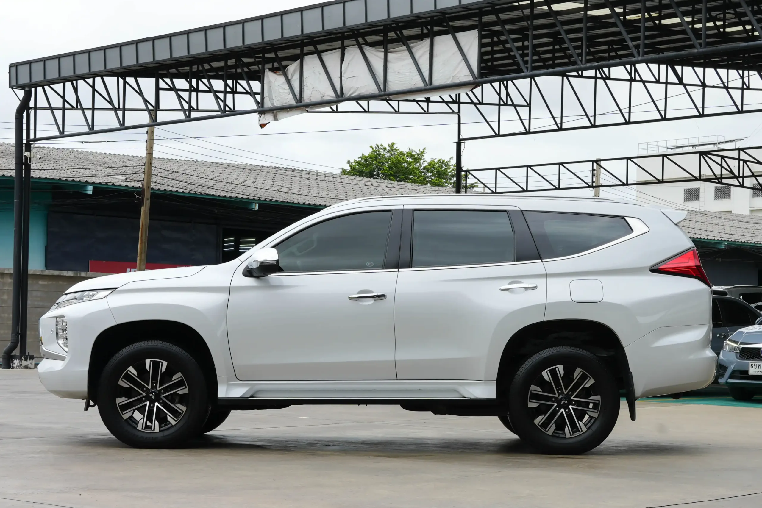 2023 Mitsubishi PAJERO SPORT 2.4 (ปี 19-25) GT SUV #4ขท-3137 - Image 13