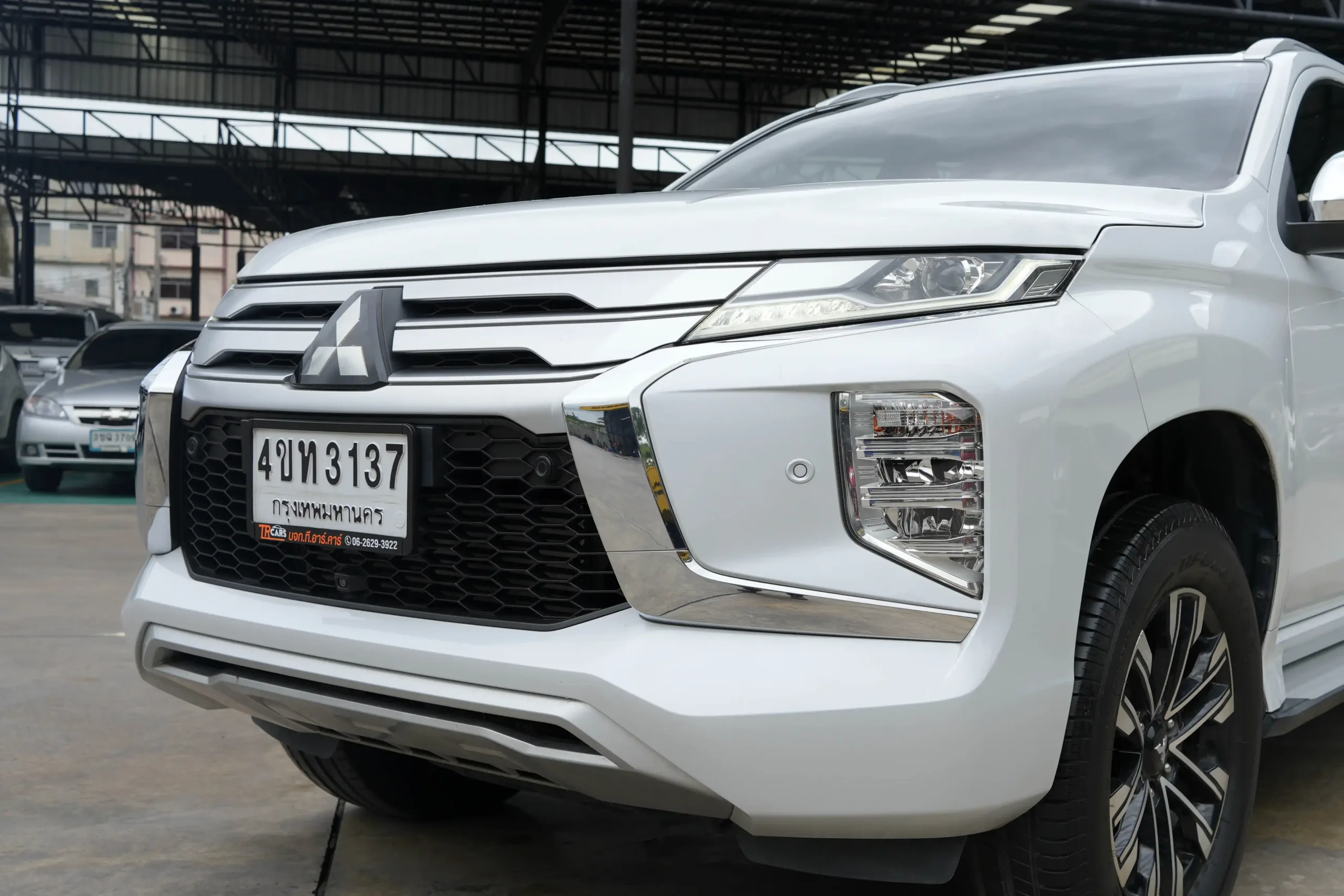 2023 Mitsubishi PAJERO SPORT 2.4 (ปี 19-25) GT SUV #4ขท-3137 - Image 6