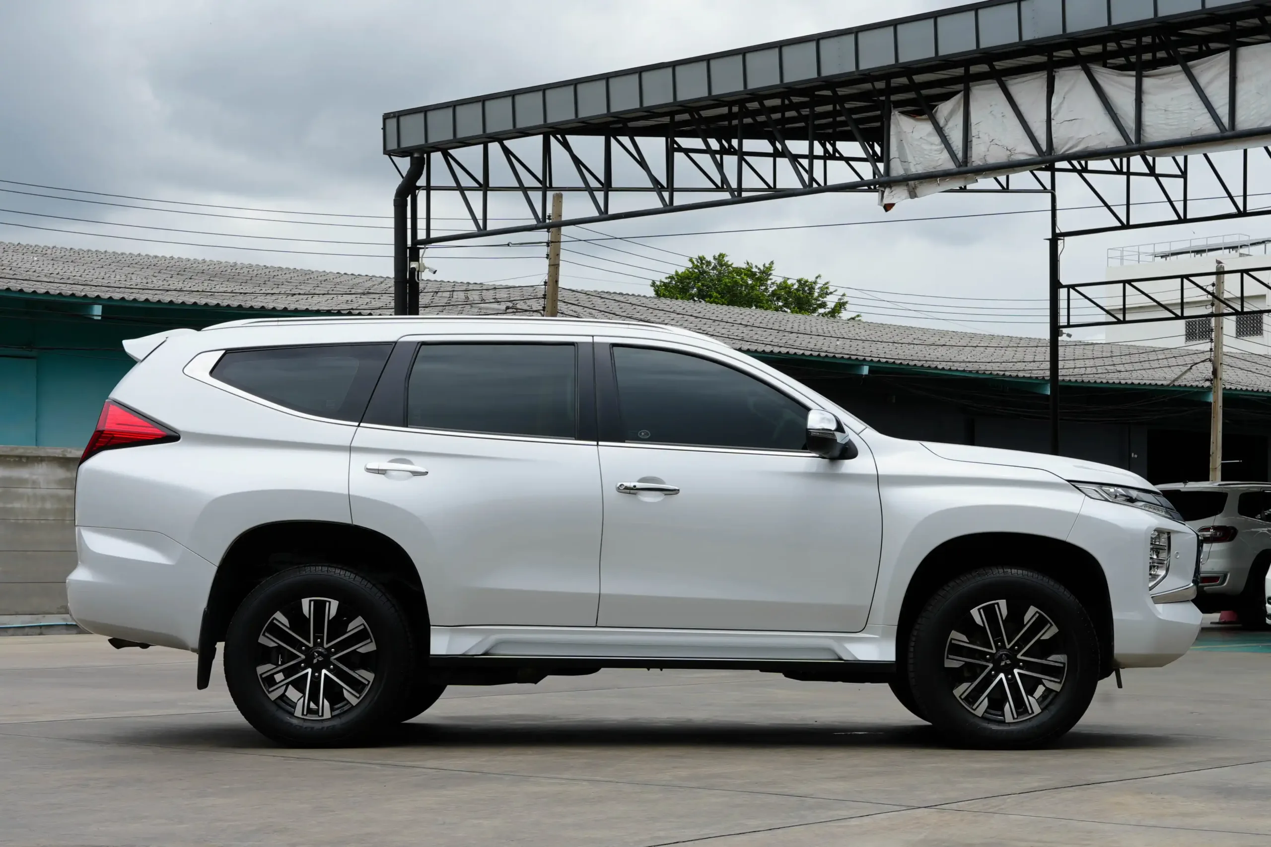 2023 Mitsubishi PAJERO SPORT 2.4 (ปี 19-25) GT SUV #4ขท-3137 - Image 9