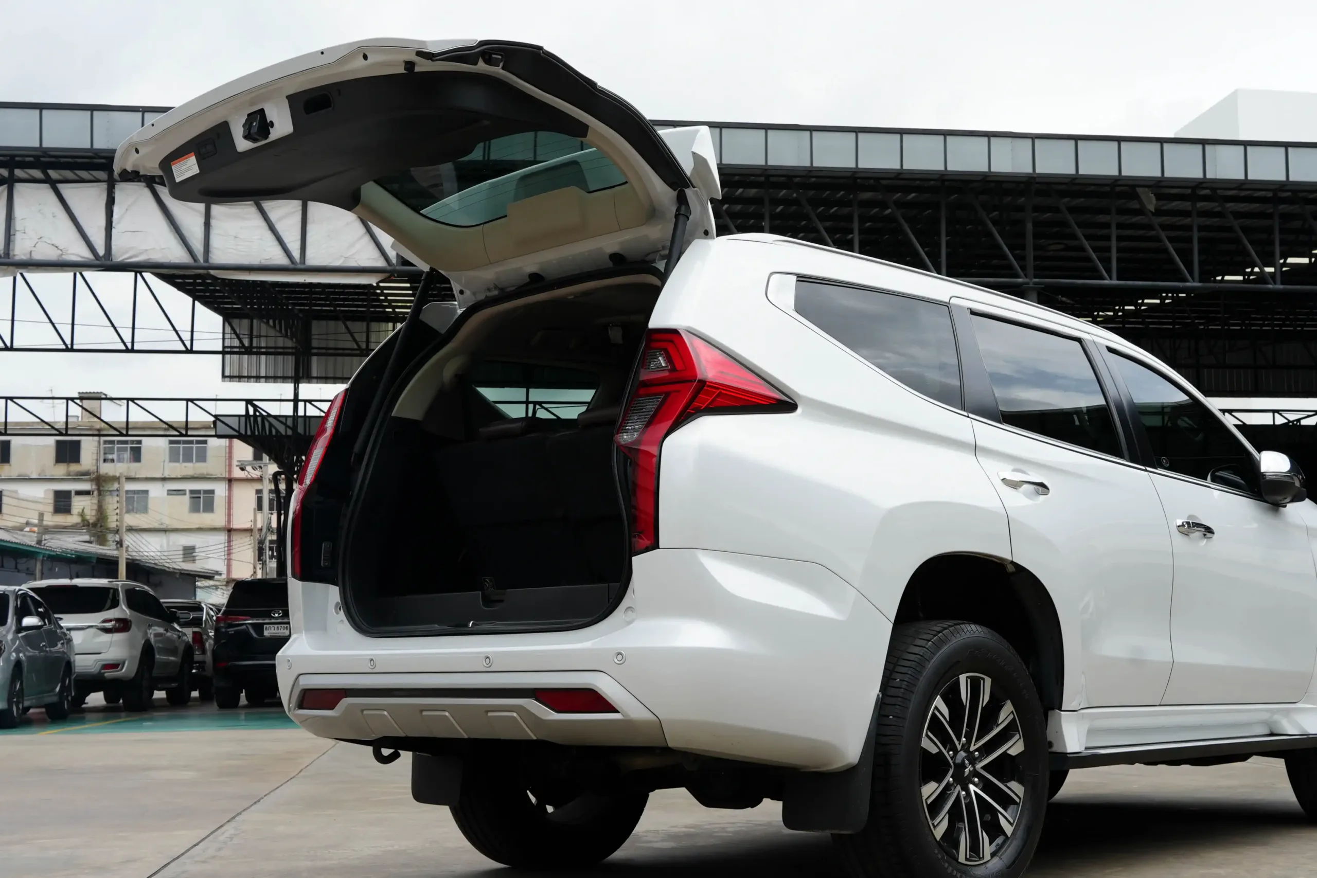 2023 Mitsubishi PAJERO SPORT 2.4 (ปี 19-25) GT SUV #4ขท-3137 - Image 15