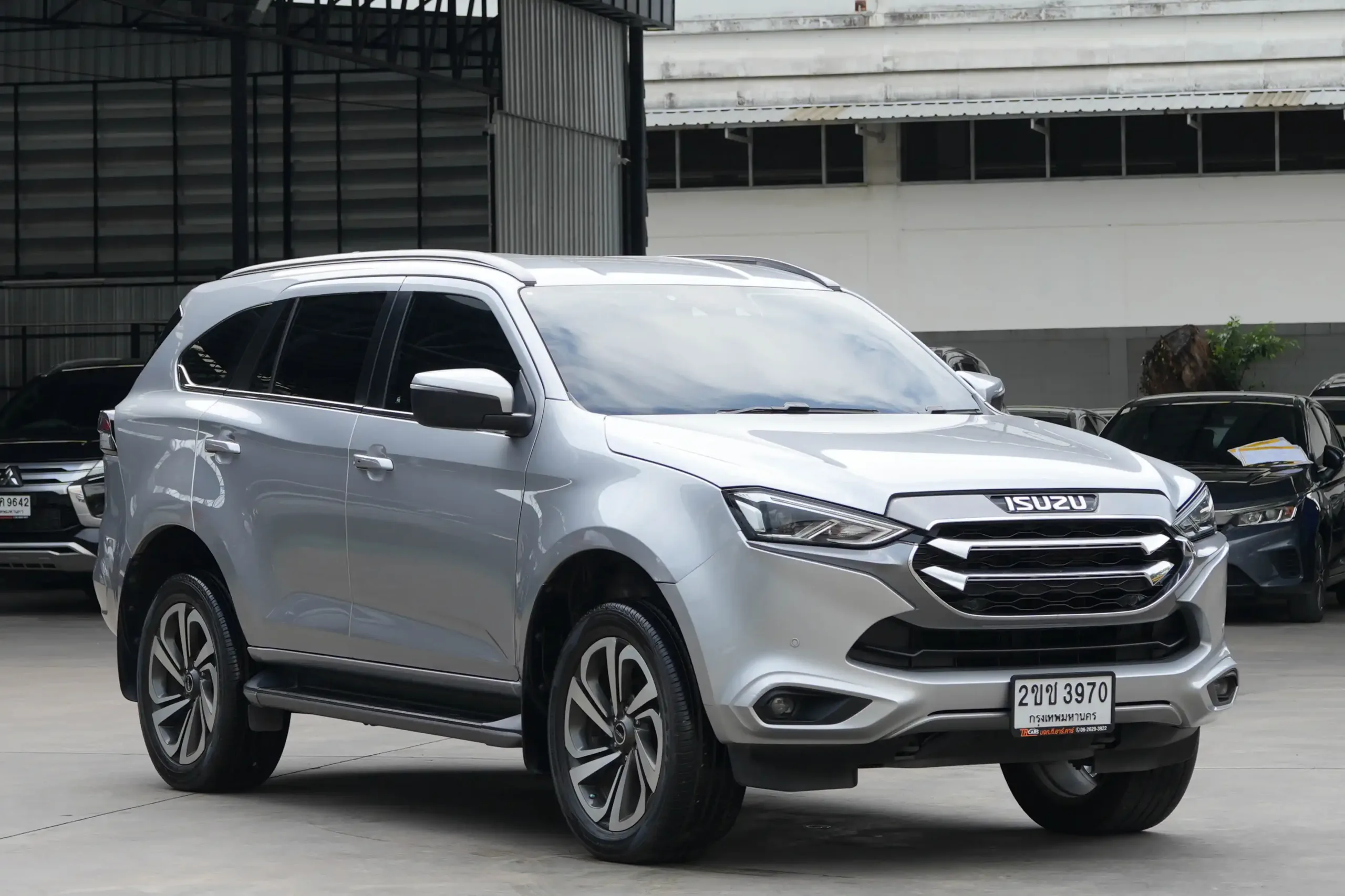 2021 Isuzu MU-X 3.0 (ปี 20-26) Ultimate SUV #2ขช-3970 - Image 2