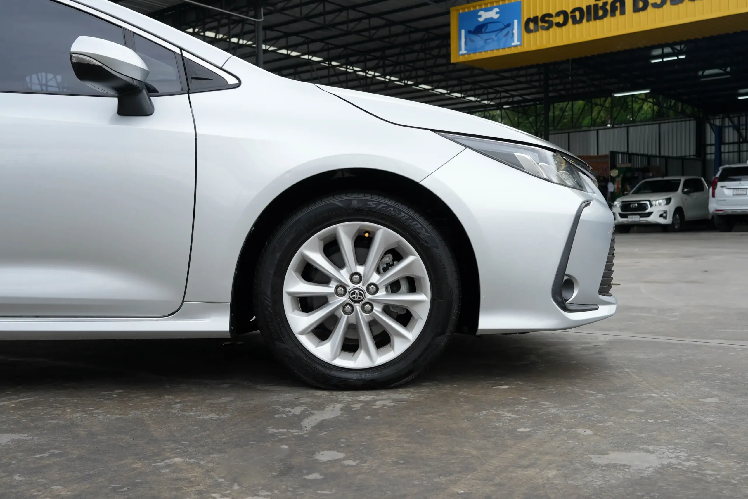2021 Toyota Corolla Altis 1.6 (ปี 19-25) G Sedan #1ขษ-6724 - Image 10