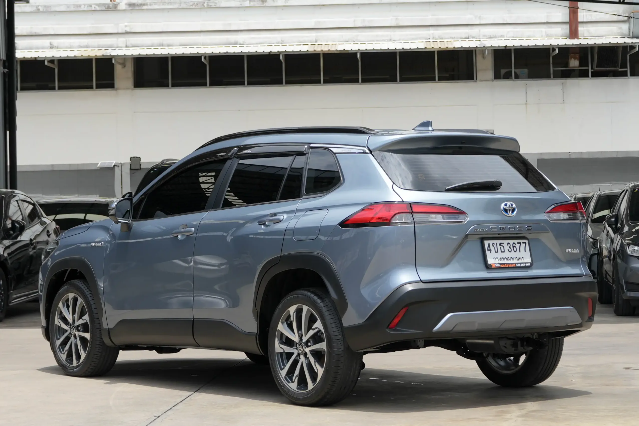 2023 Toyota Corolla Cross 1.8 (ปี 20-26) Hybrid Premium Safety SUV #4ขธ-3677 - Image 9