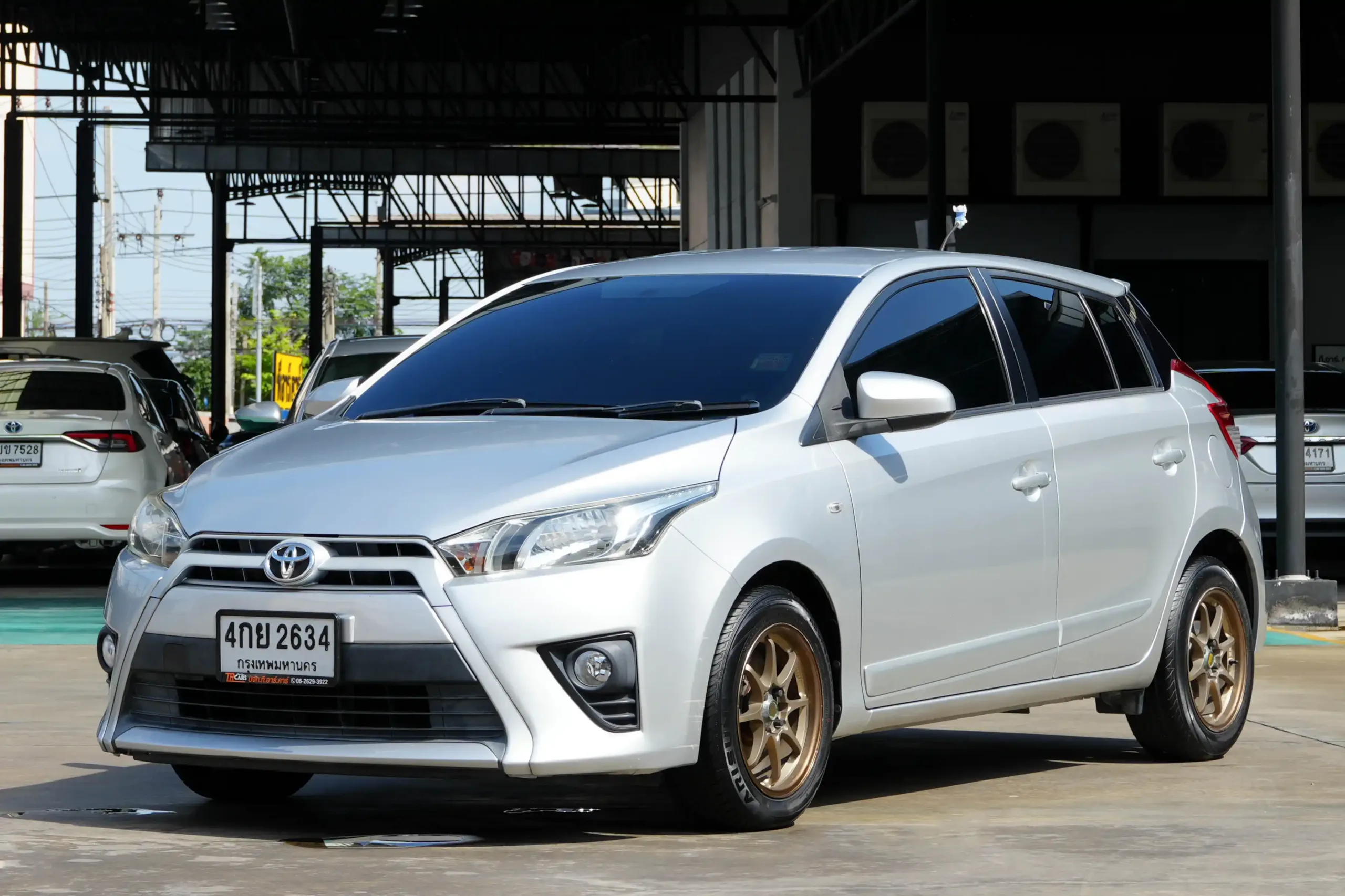 2015 Toyota YARIS 1.2 (ปี 13-17) E Hatchback #4กย-2634 - Image 2