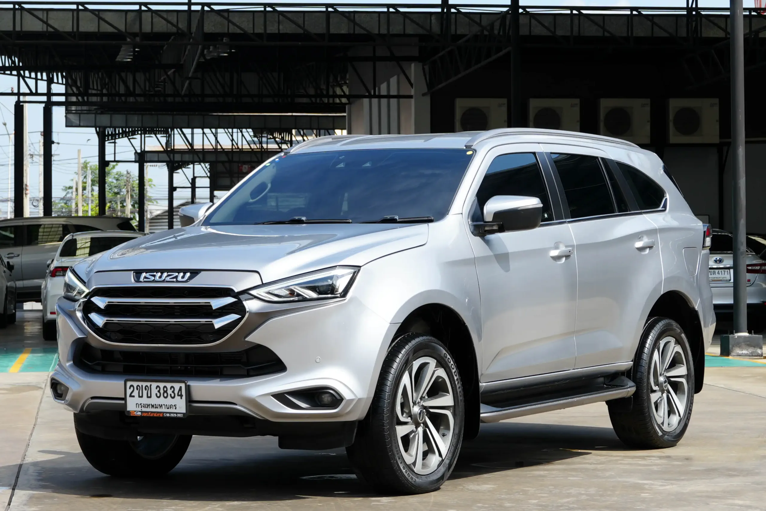 2021 Isuzu MU-X 3.0 (ปี 20-26) Ultimate SUV #2ขช-3834 - Image 2