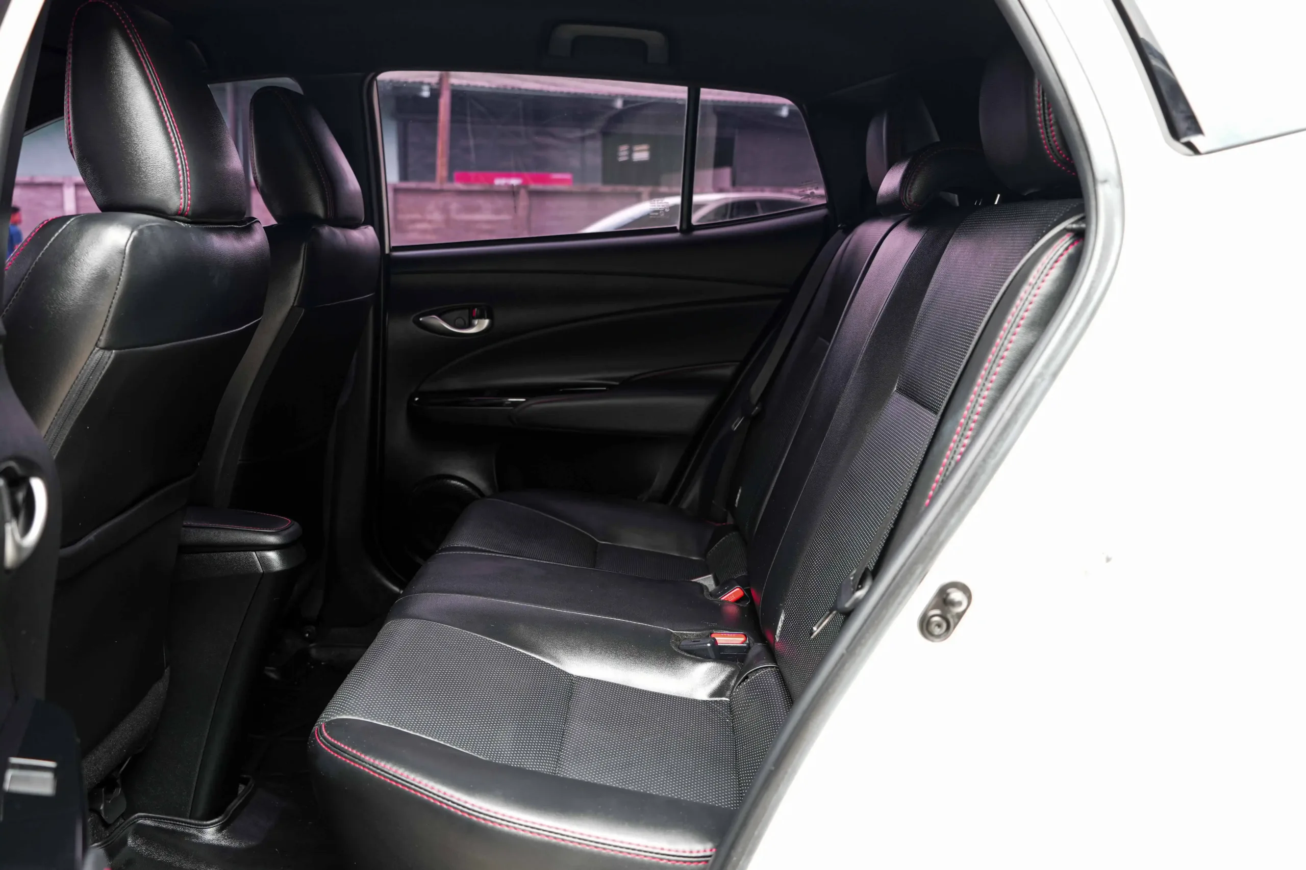 2020 Toyota YARIS 1.2 (ปี 17-25) High Hatchback #9กย-7837 - Image 16