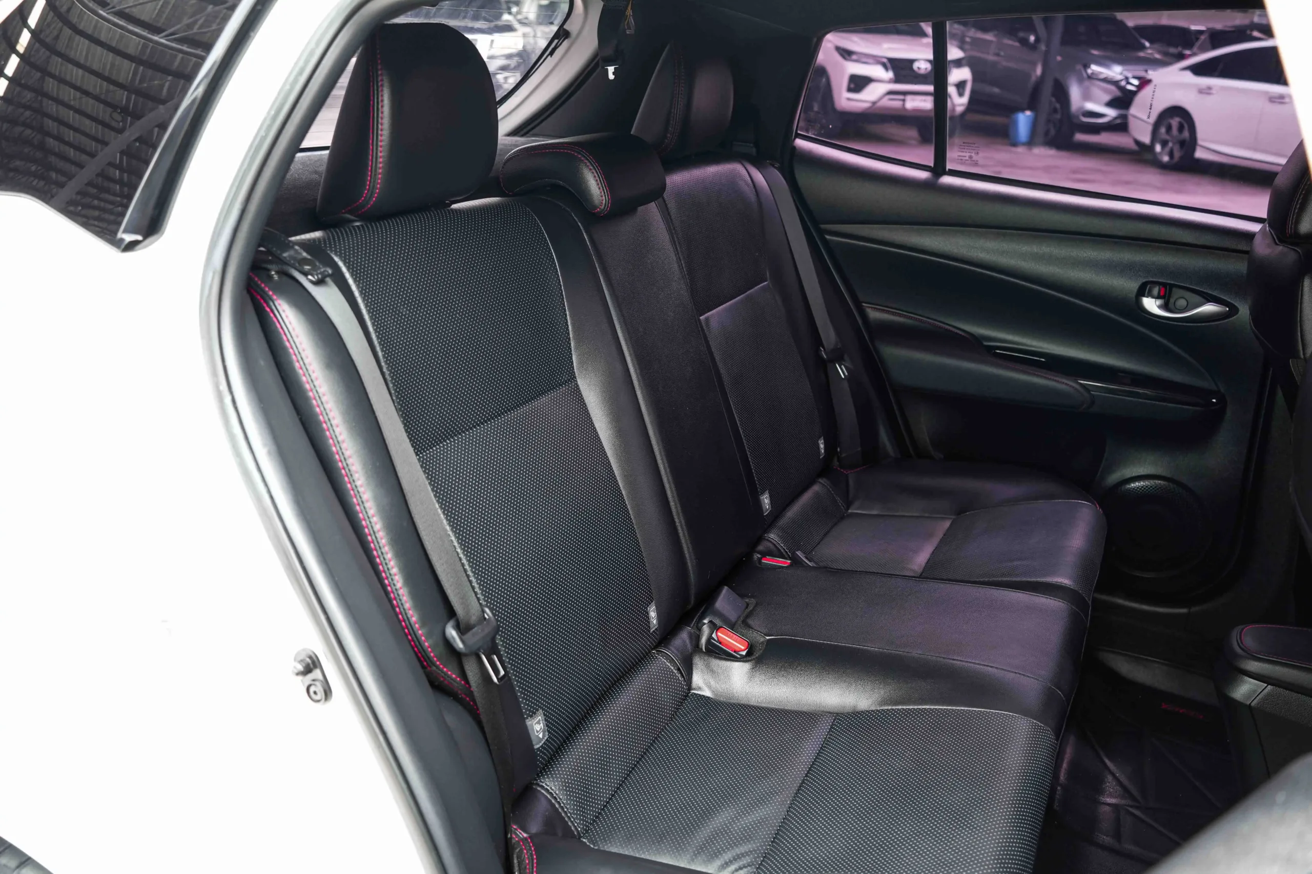 2020 Toyota YARIS 1.2 (ปี 17-25) High Hatchback #9กย-7837 - Image 17