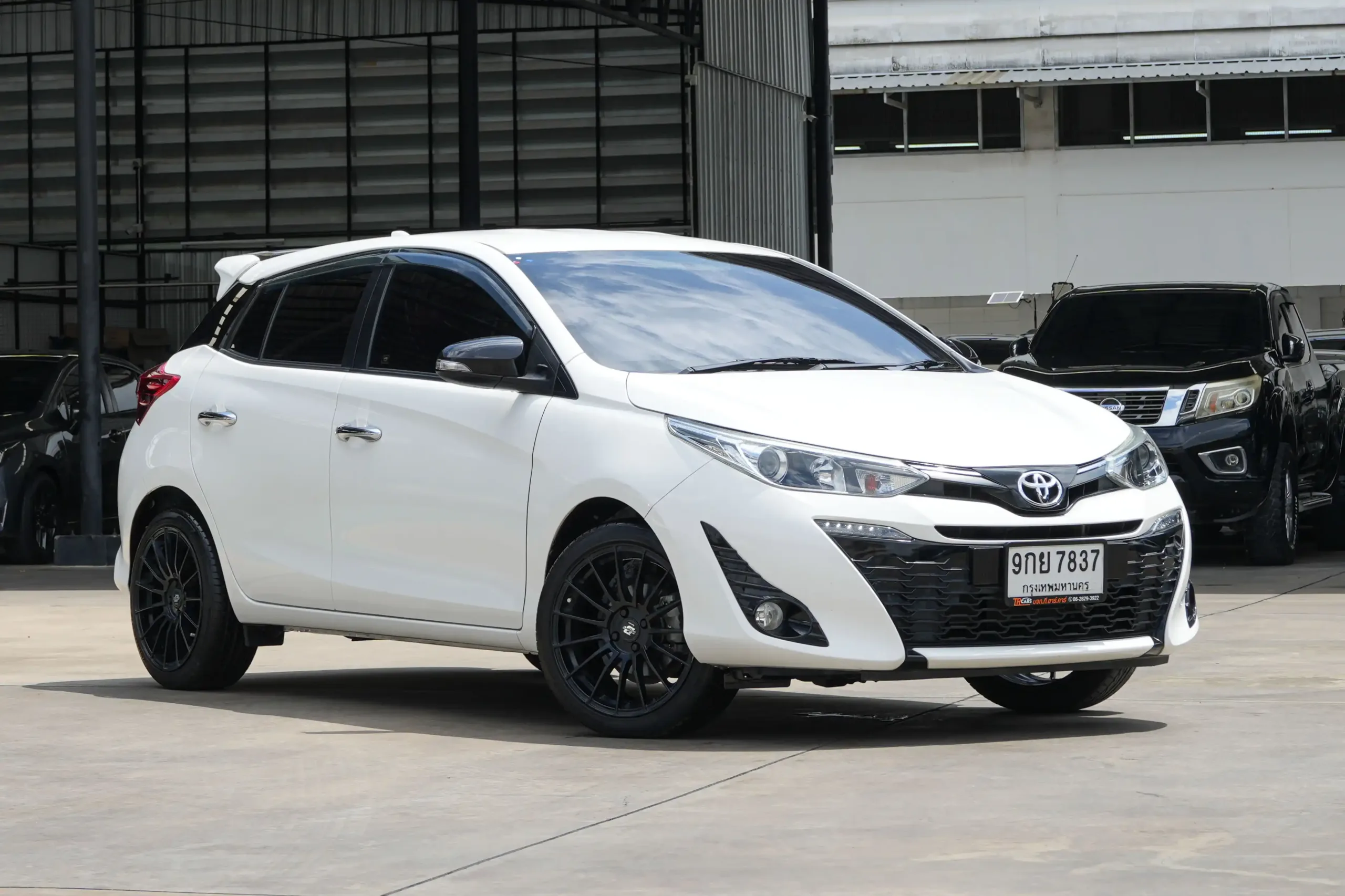 2020 Toyota YARIS 1.2 (ปี 17-25) High Hatchback #9กย-7837 - Image 8