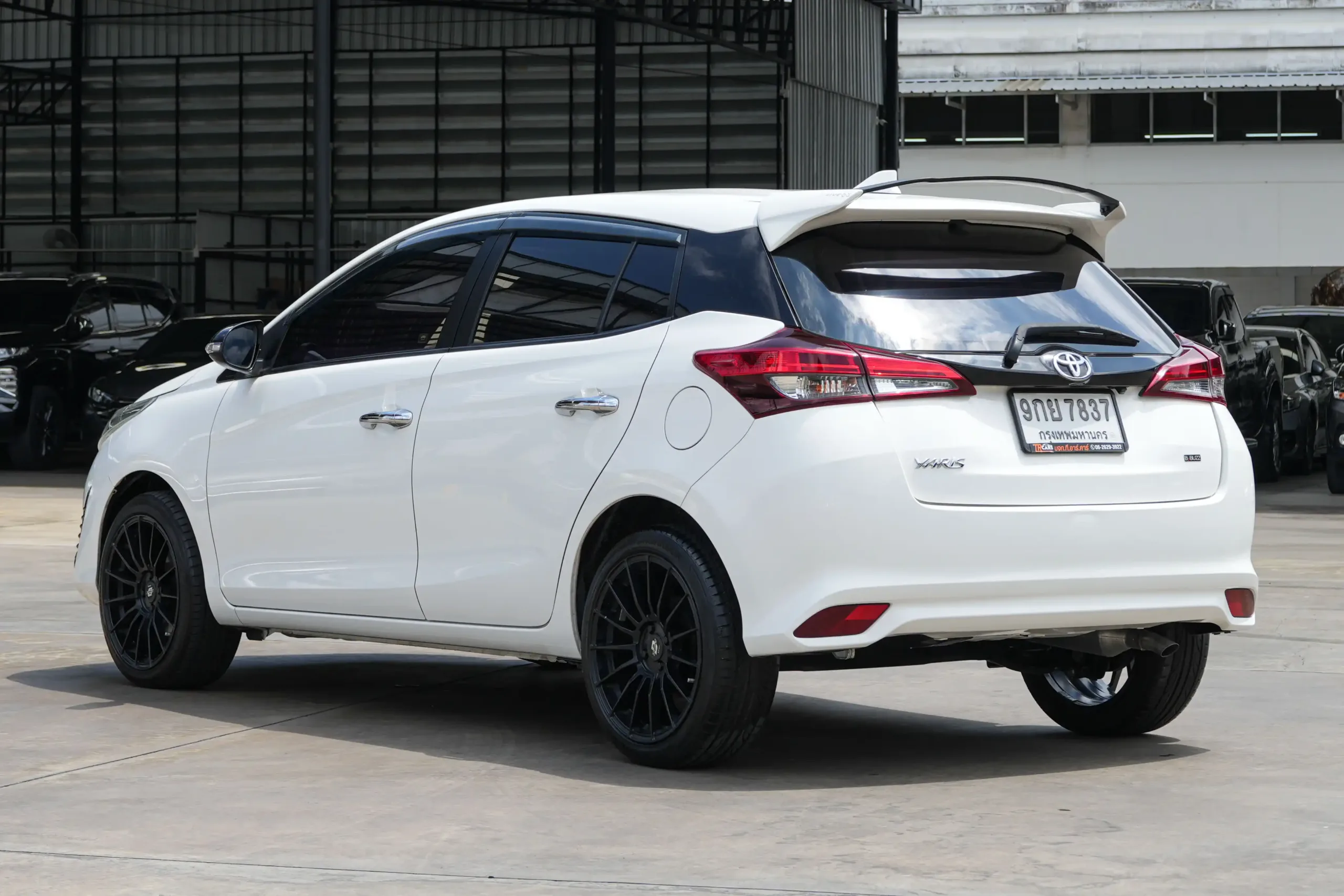 2020 Toyota YARIS 1.2 (ปี 17-25) High Hatchback #9กย-7837 - Image 11