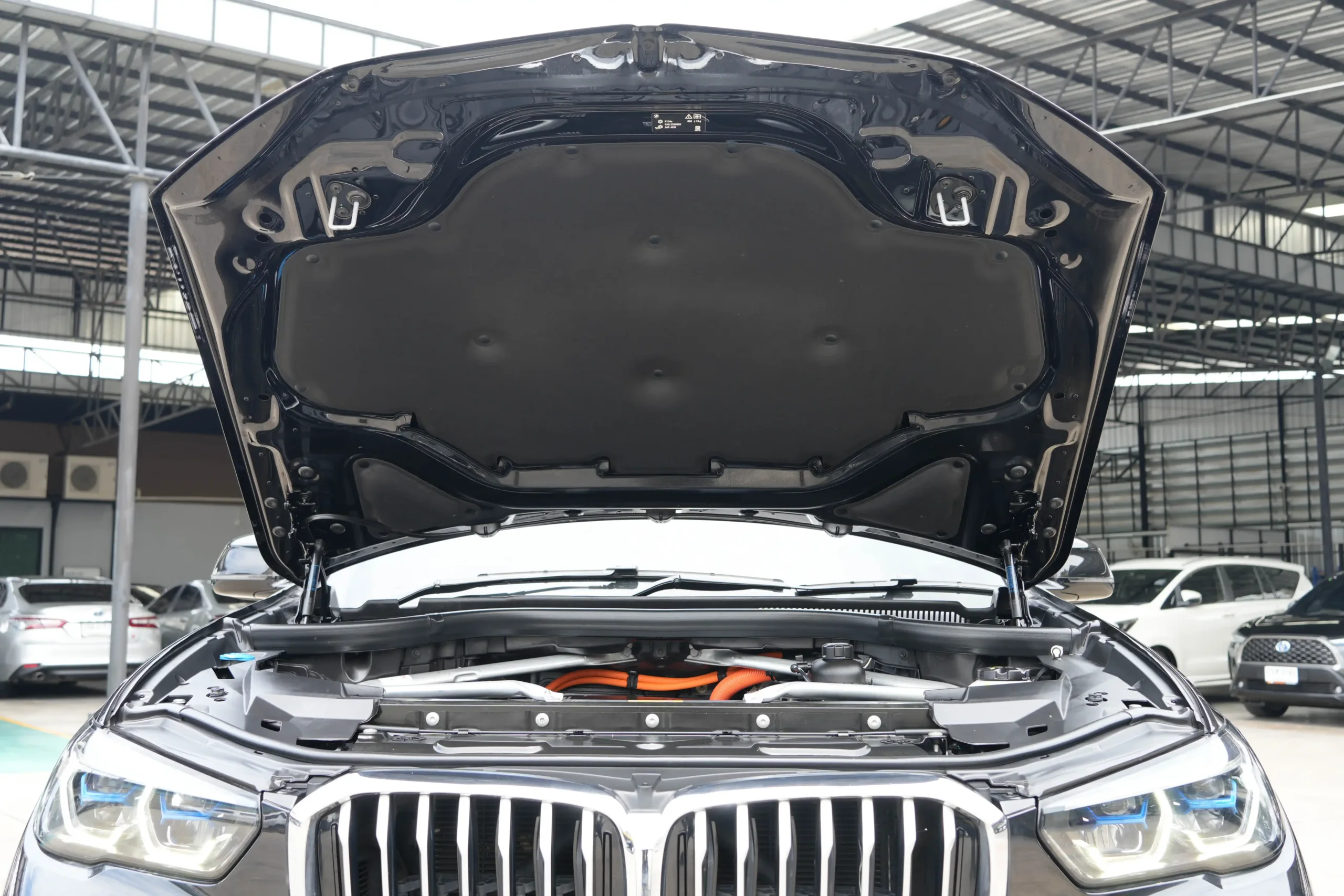2023 BMW X5 3.0 G05 (ปี 19-25) xDrive45e M Sport AWD SUV #7ขภ-4631 - Image 33
