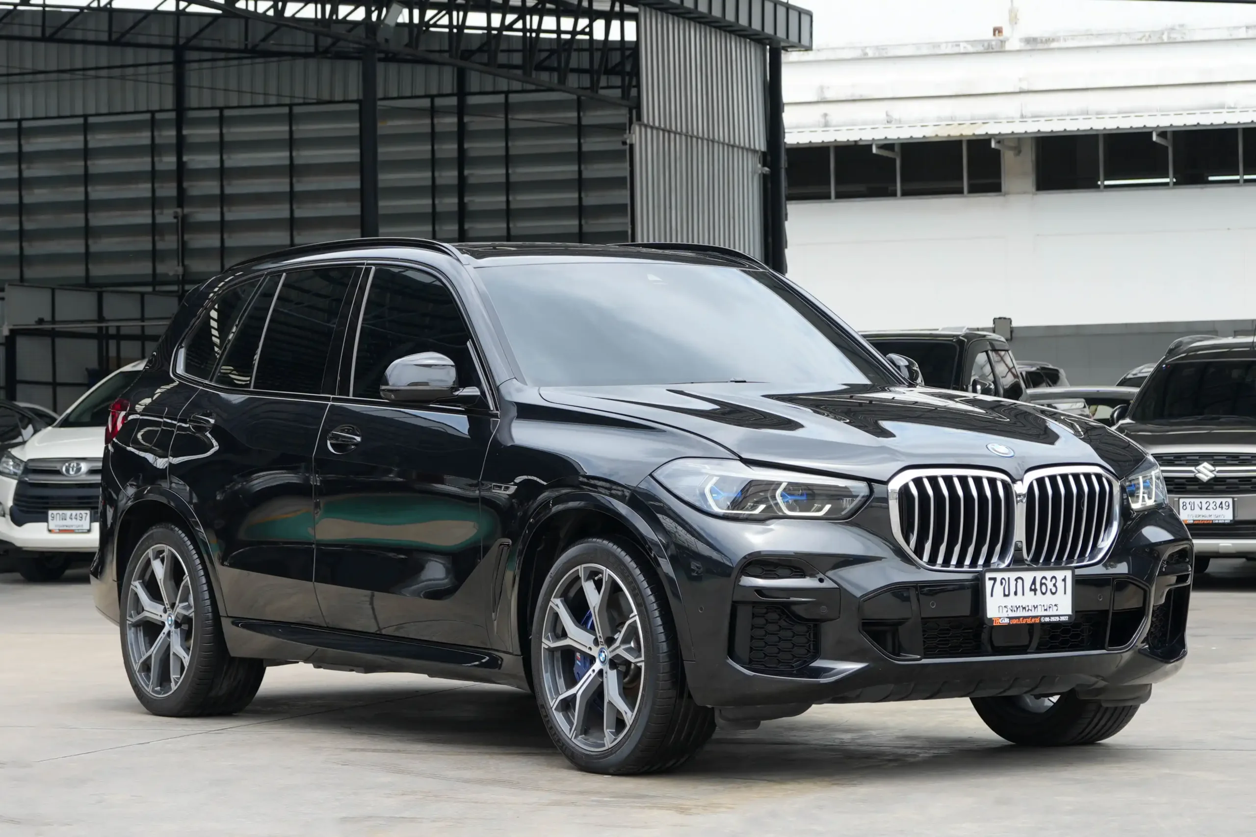2023 BMW X5 3.0 G05 (ปี 19-25) xDrive45e M Sport AWD SUV #7ขภ-4631 - Image 3