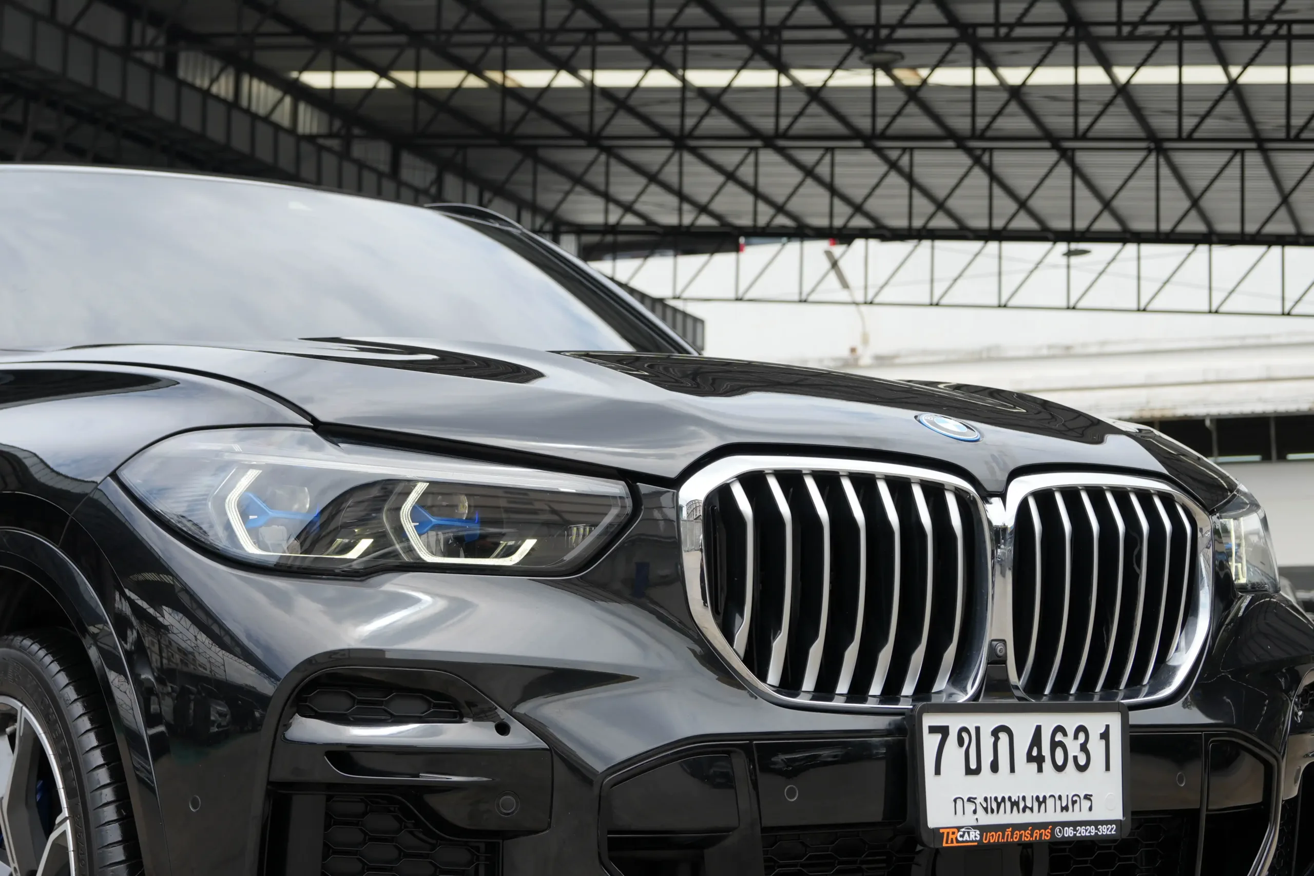 2023 BMW X5 3.0 G05 (ปี 19-25) xDrive45e M Sport AWD SUV #7ขภ-4631 - Image 11