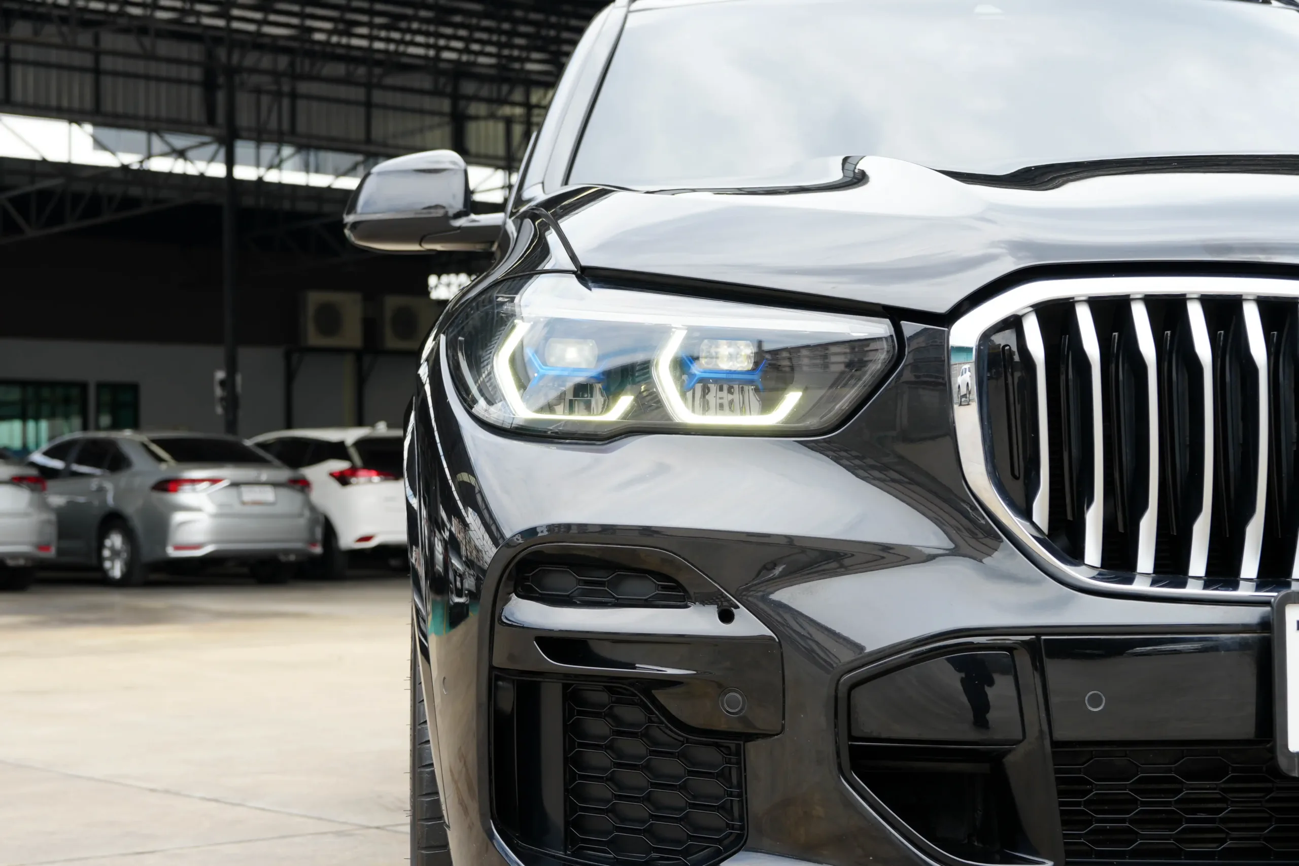 2023 BMW X5 3.0 G05 (ปี 19-25) xDrive45e M Sport AWD SUV #7ขภ-4631 - Image 10