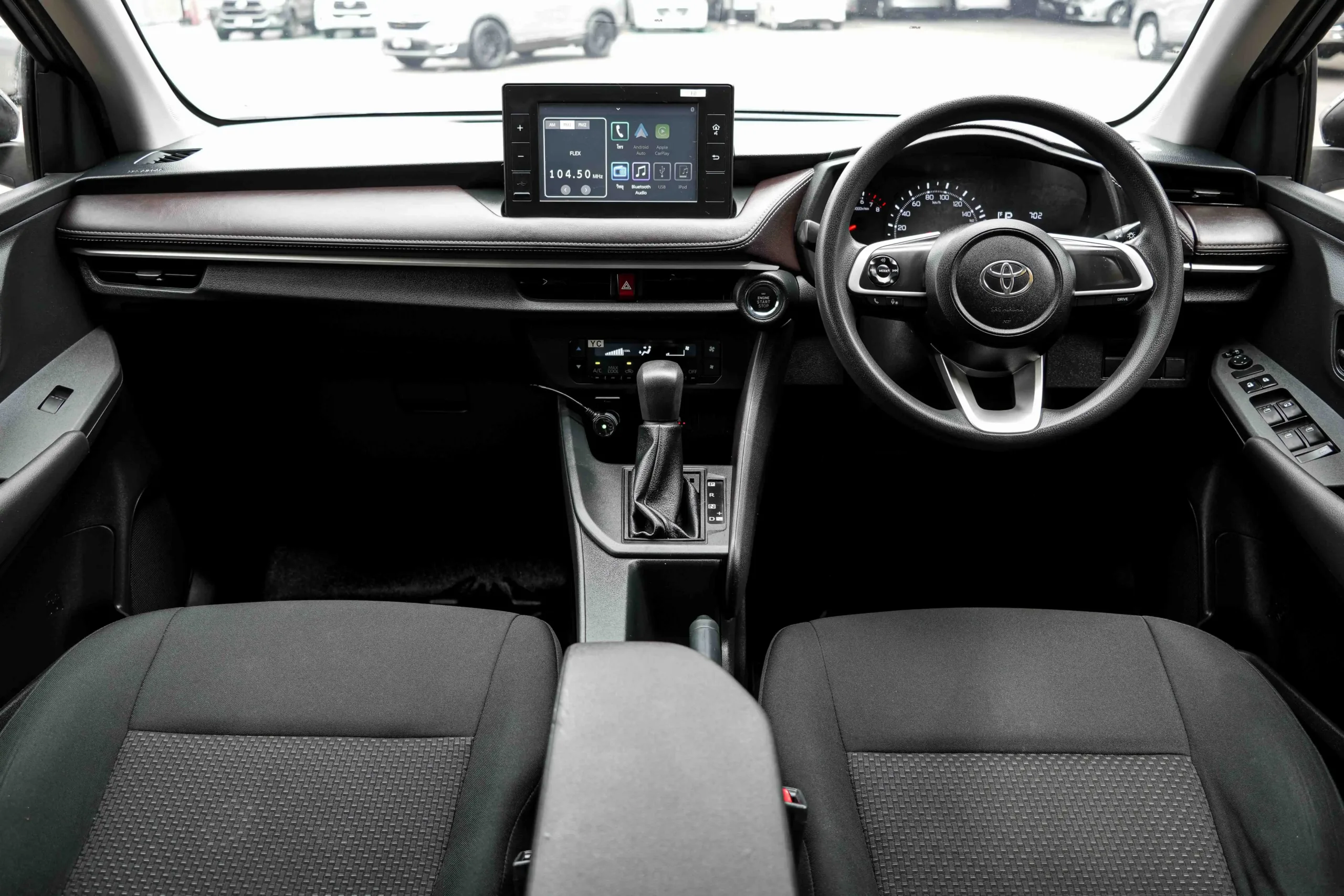 2024 Toyota Yaris Ativ 1.2 (ปี 22-28) Smart Sedan #4ขฎ-3856 - Image 11
