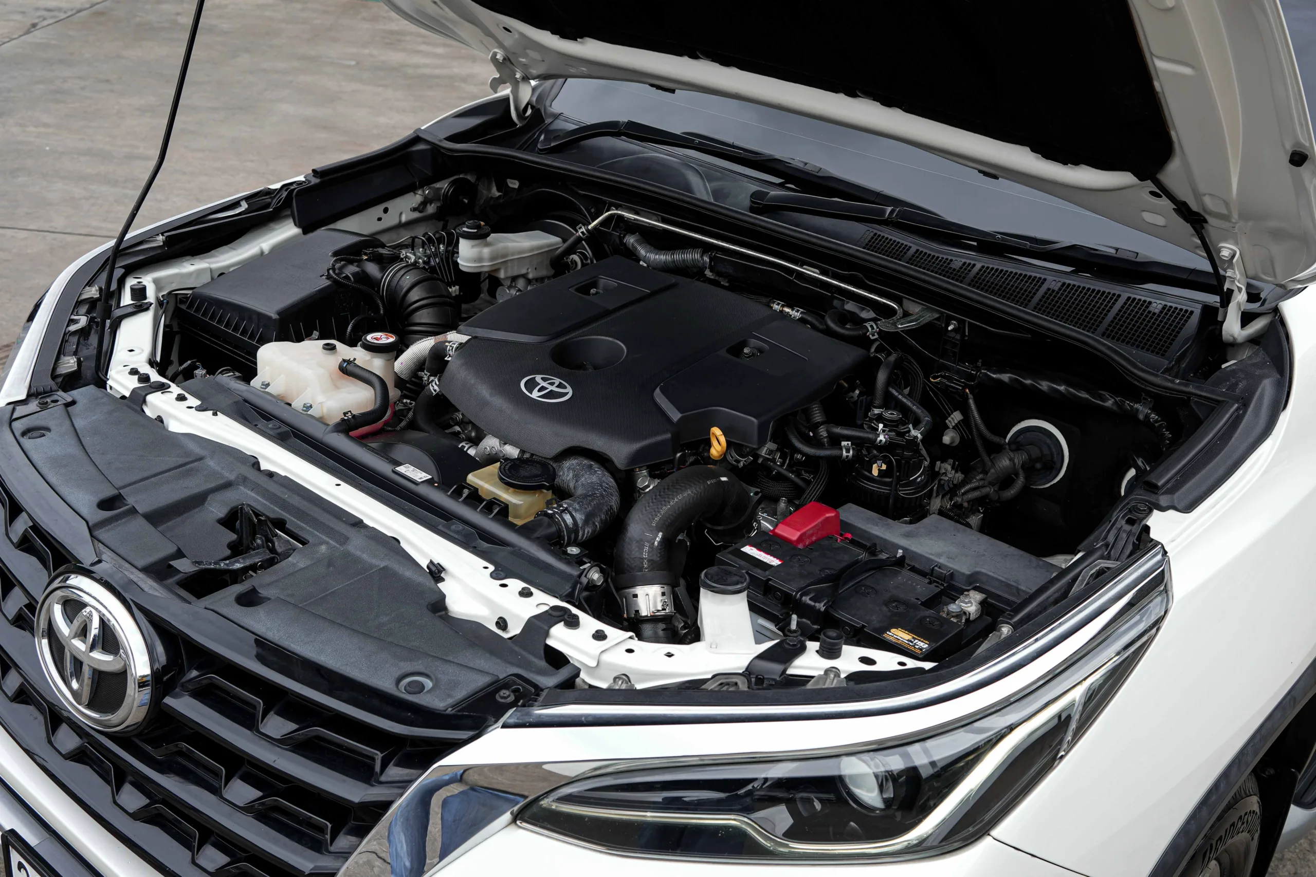 2021 Toyota FORTUNER 2.4 (ปี 15-25) V SUV #2ขฌ-5507 - Image 28