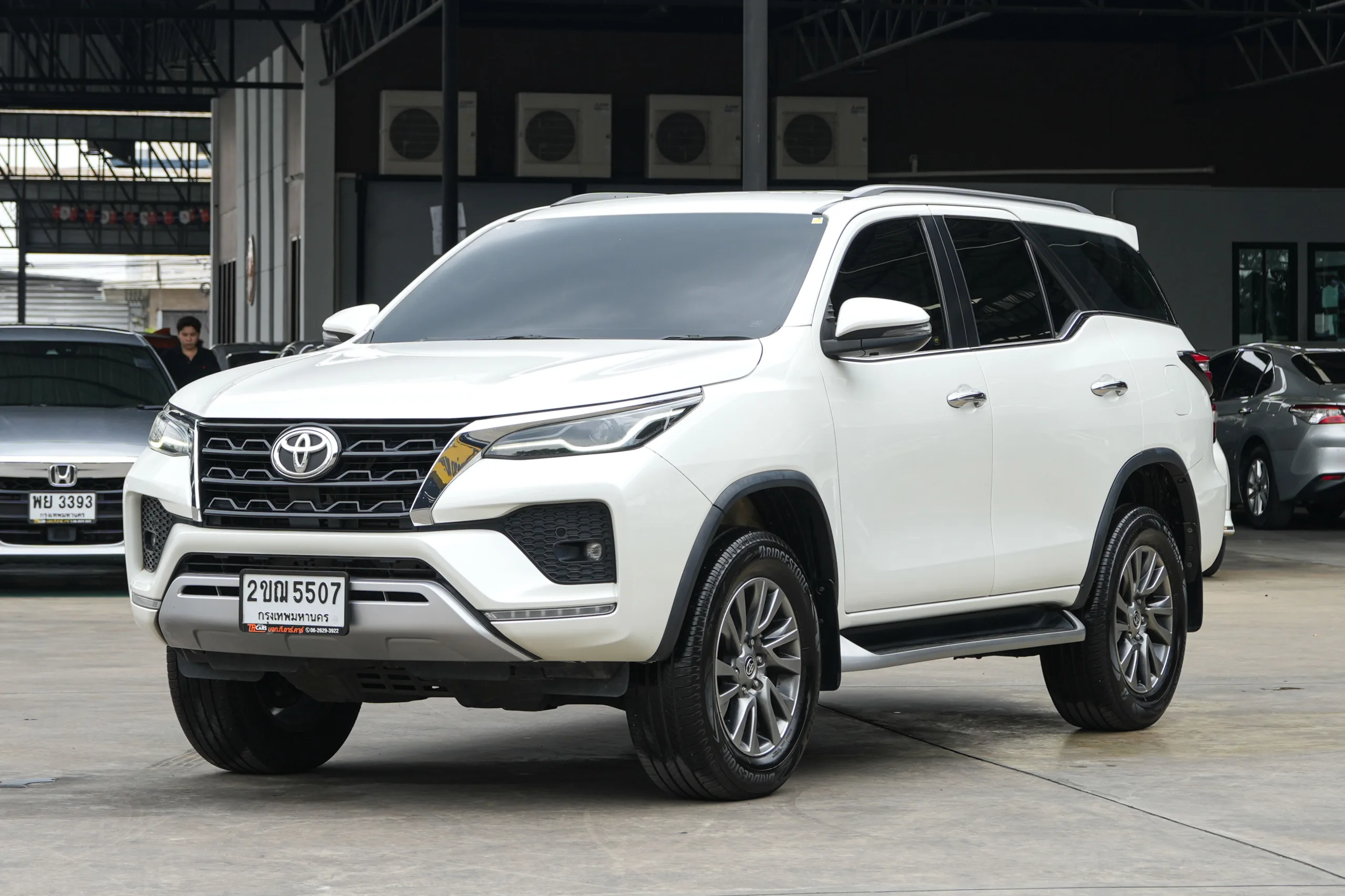 2021 Toyota FORTUNER 2.4 (ปี 15-25) V SUV  #2ขฌ-5507