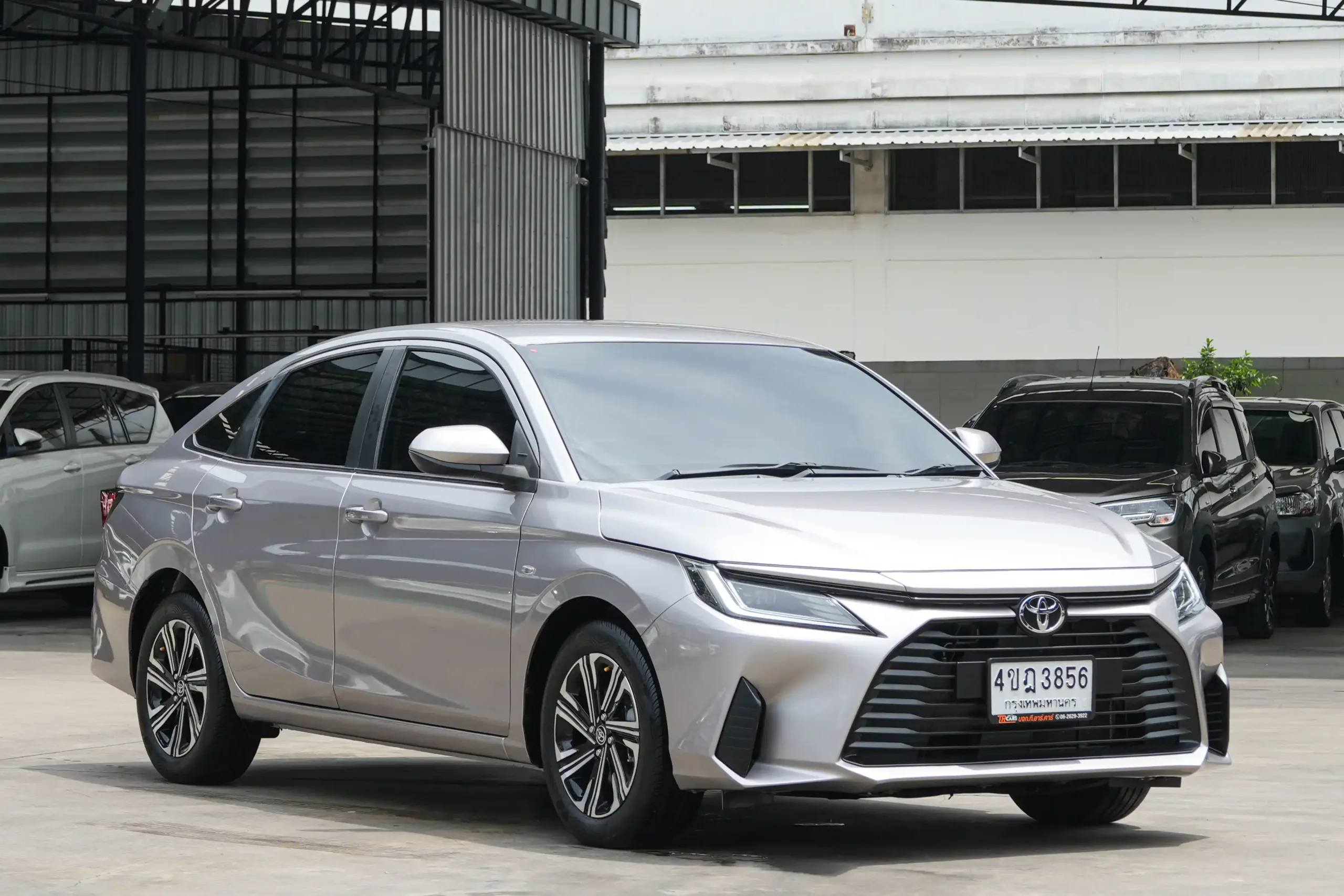 2024 Toyota Yaris Ativ 1.2 (ปี 22-28) Smart Sedan #4ขฎ-3856 - Image 3