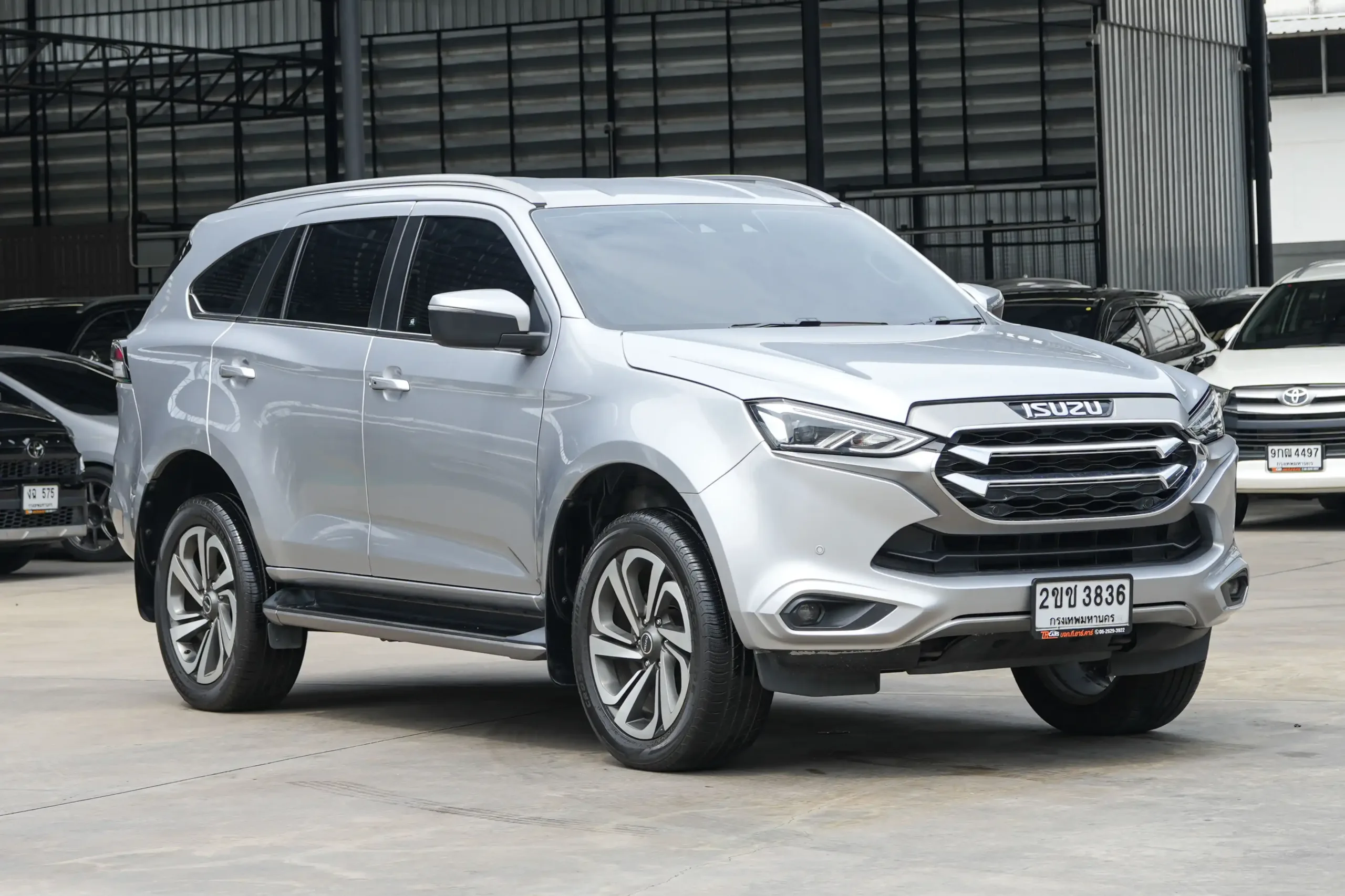 2021 Isuzu MU-X 3.0 (ปี 20-26) Ultimate SUV #2ขช-3836 - Image 3
