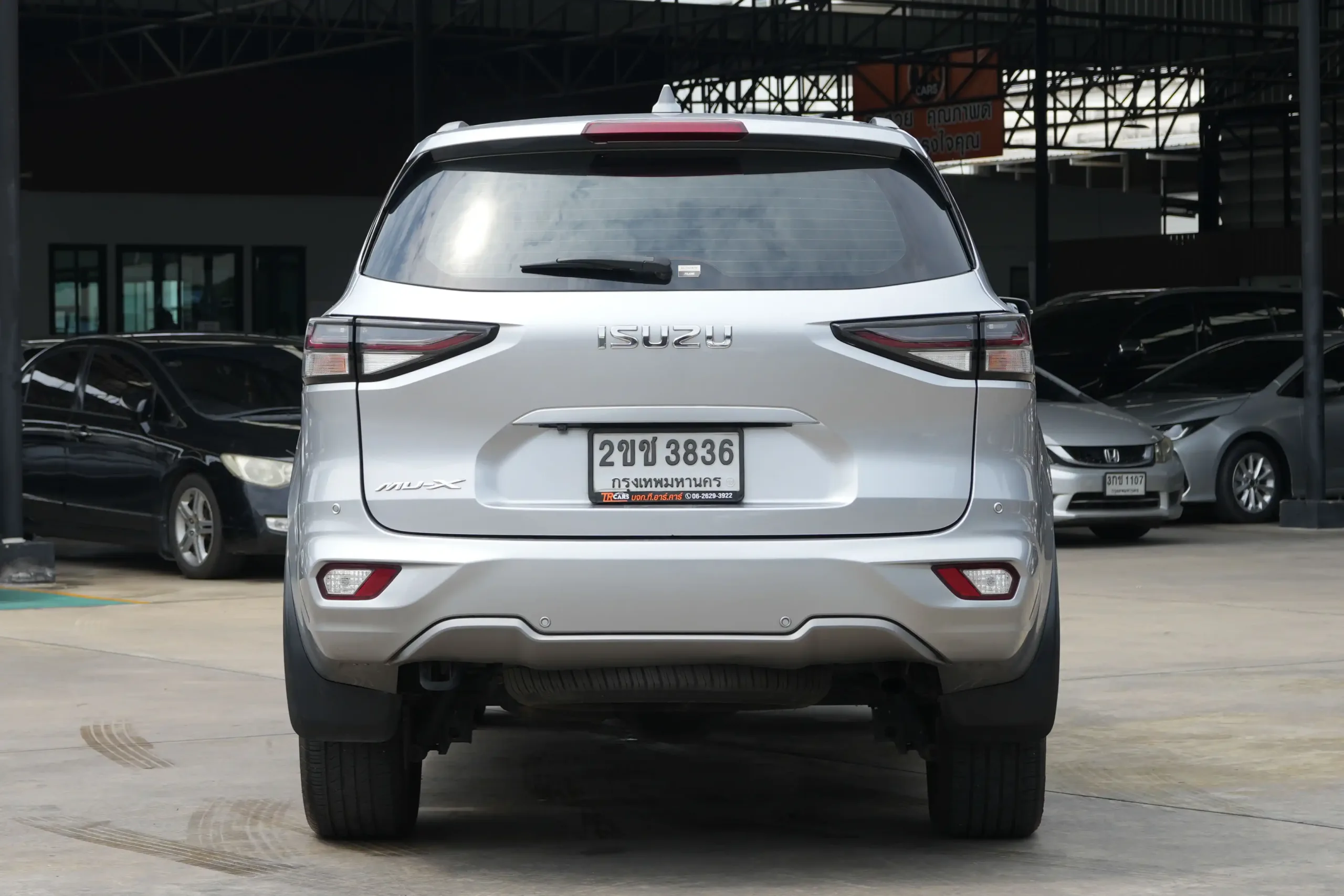 2021 Isuzu MU-X 3.0 (ปี 20-26) Ultimate SUV #2ขช-3836 - Image 8